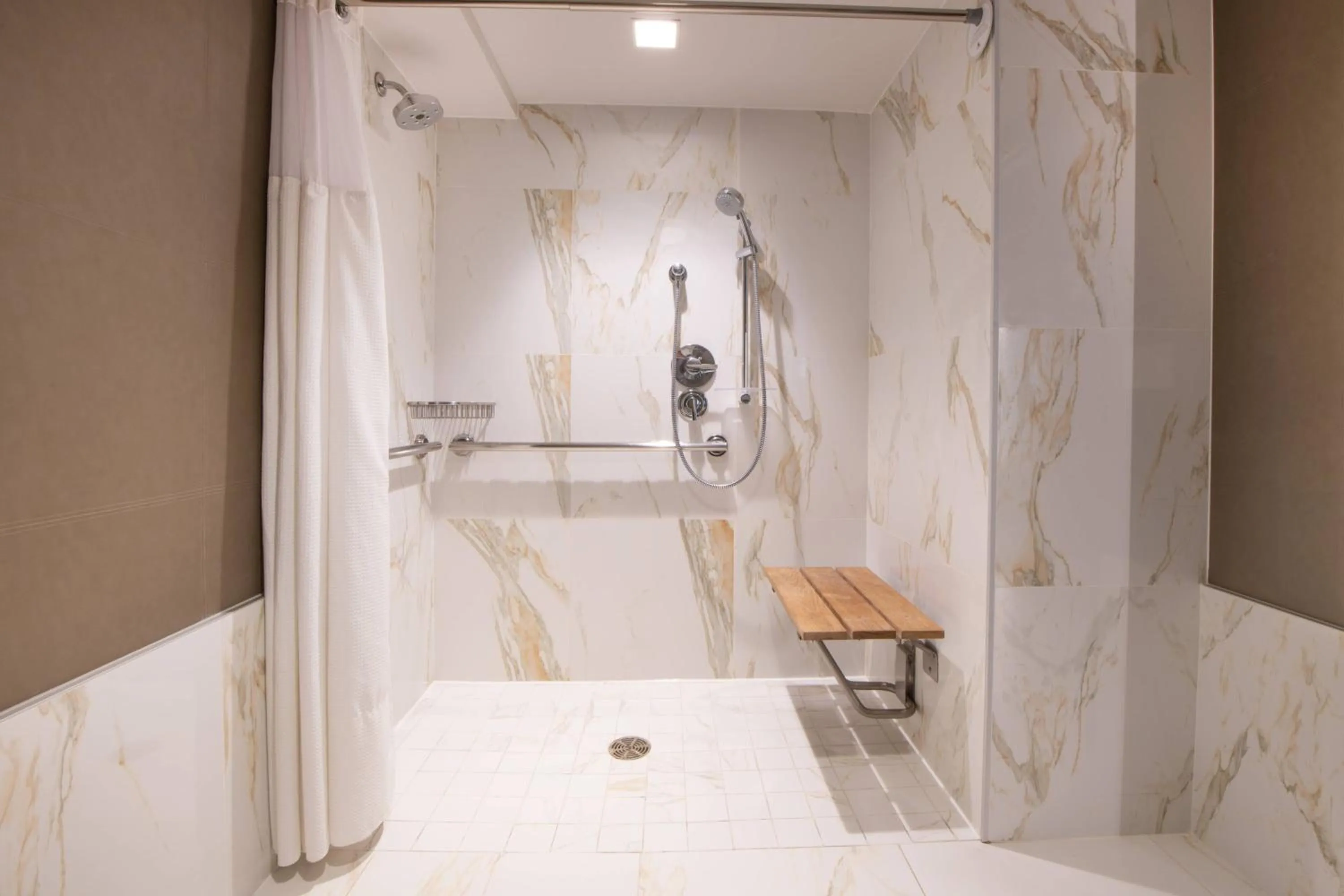 Bathroom in Beverly Hills Marriott