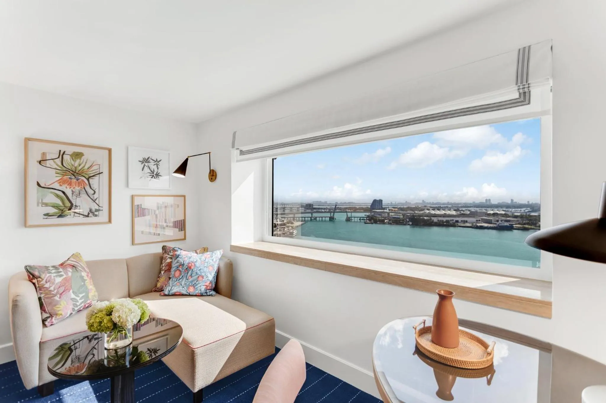 Photo of the whole room in InterContinental Miami by IHG