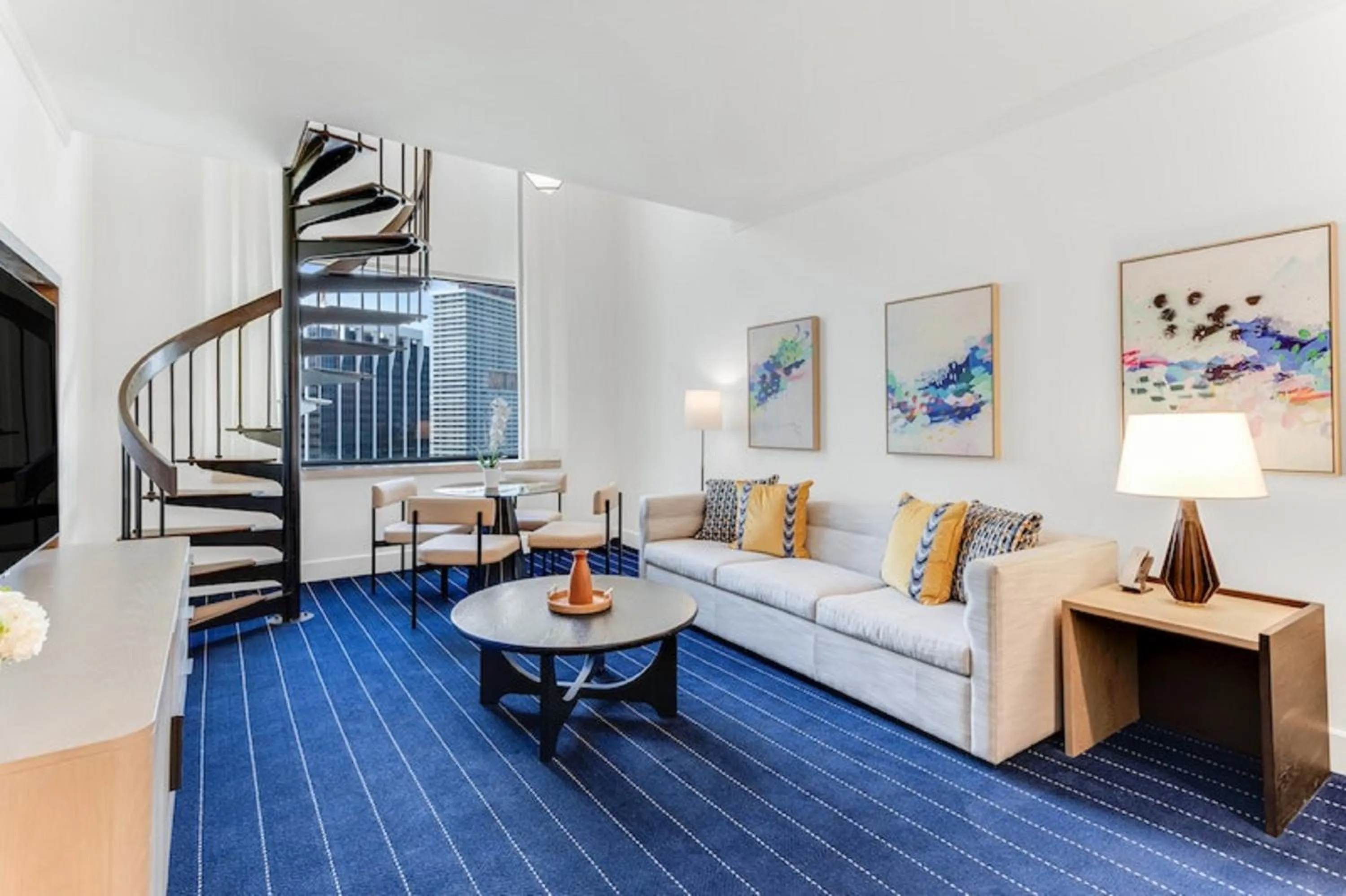 Photo of the whole room in InterContinental Miami by IHG