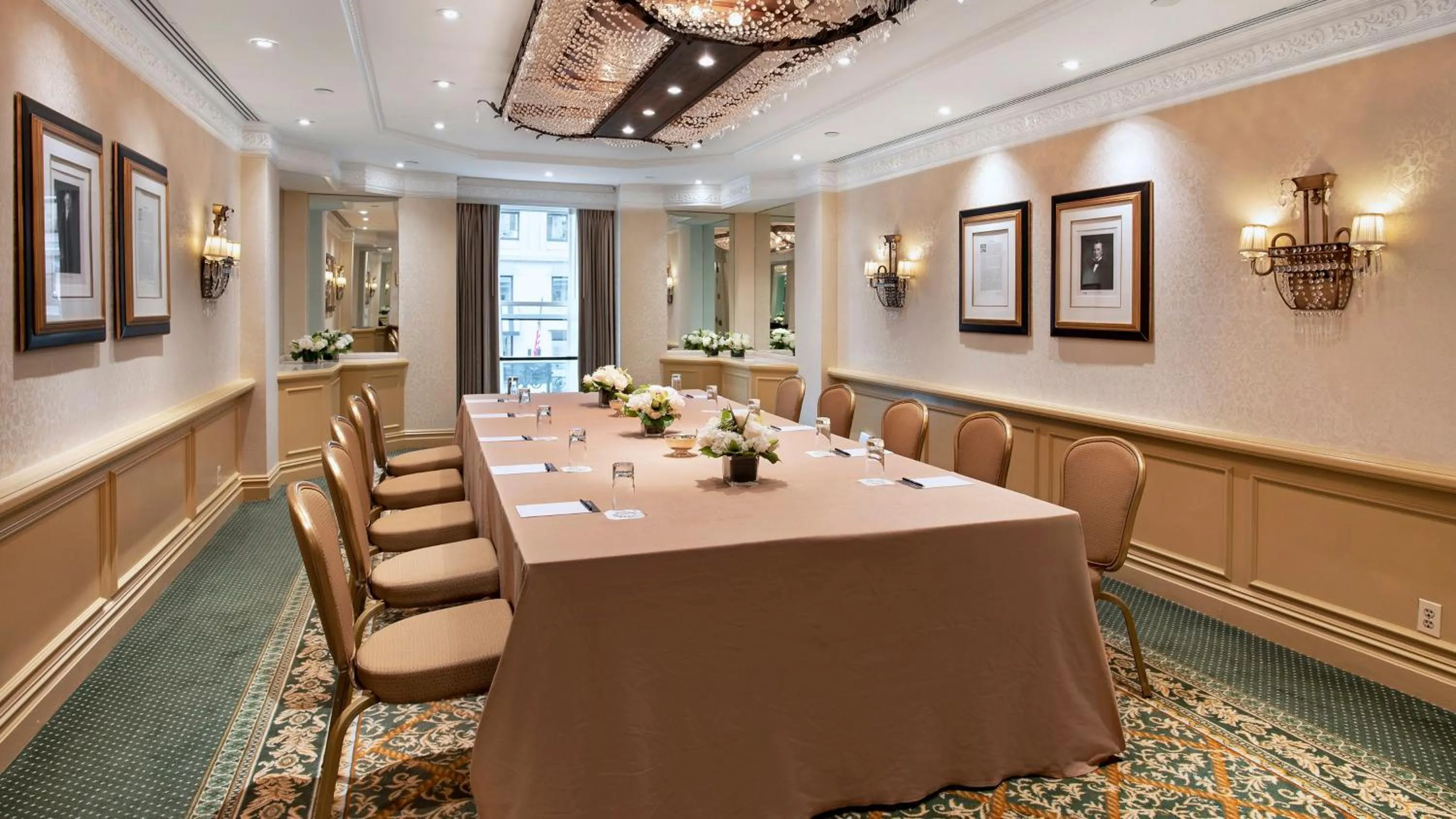 Meeting/conference room in Willard InterContinental Washington by IHG