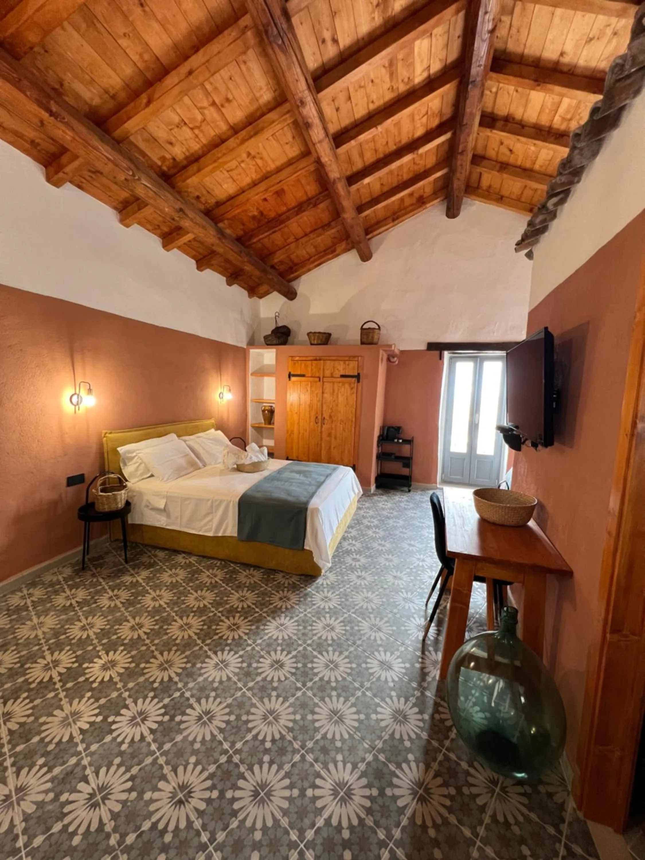 Bedroom, Bed in GarganoMareBorghi ospitalità diffusa