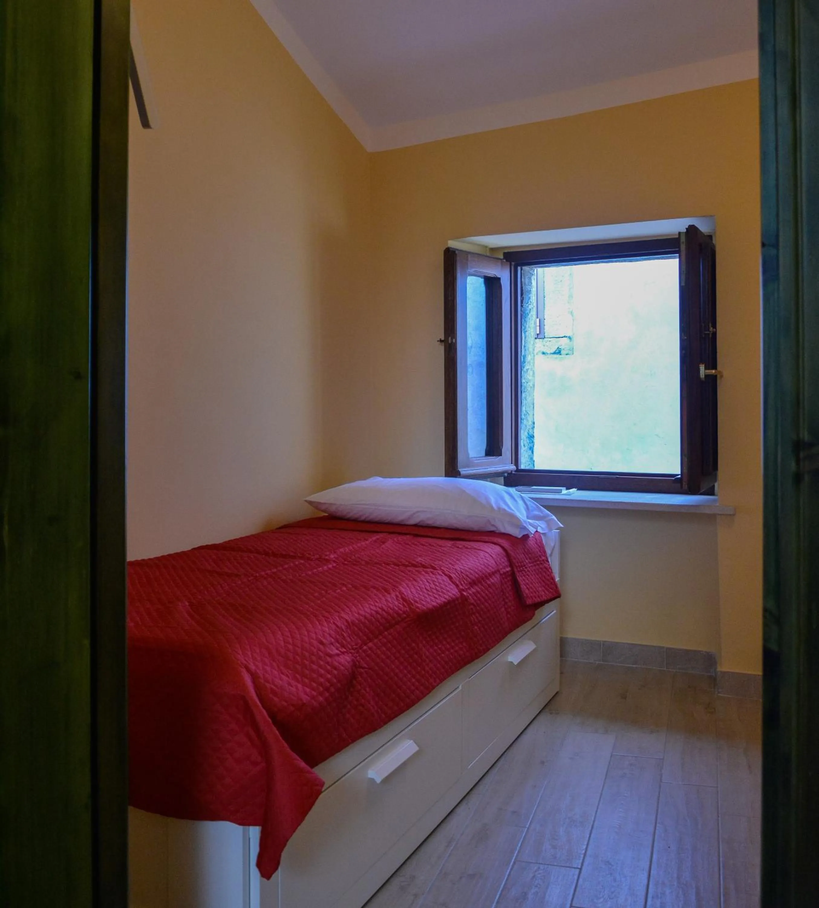 Property building, Bed in GarganoMareBorghi ospitalità diffusa