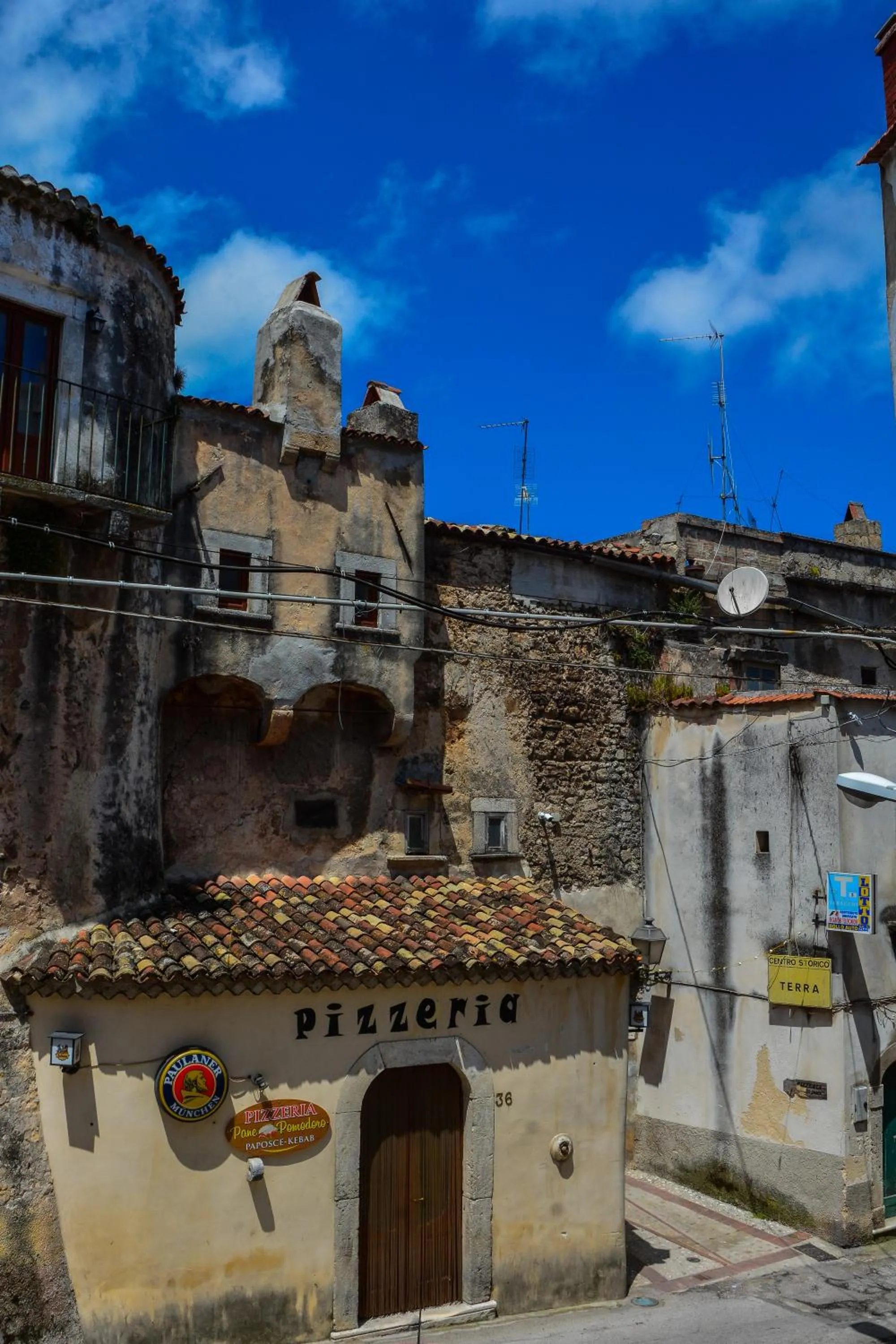 On site in GarganoMareBorghi ospitalità diffusa