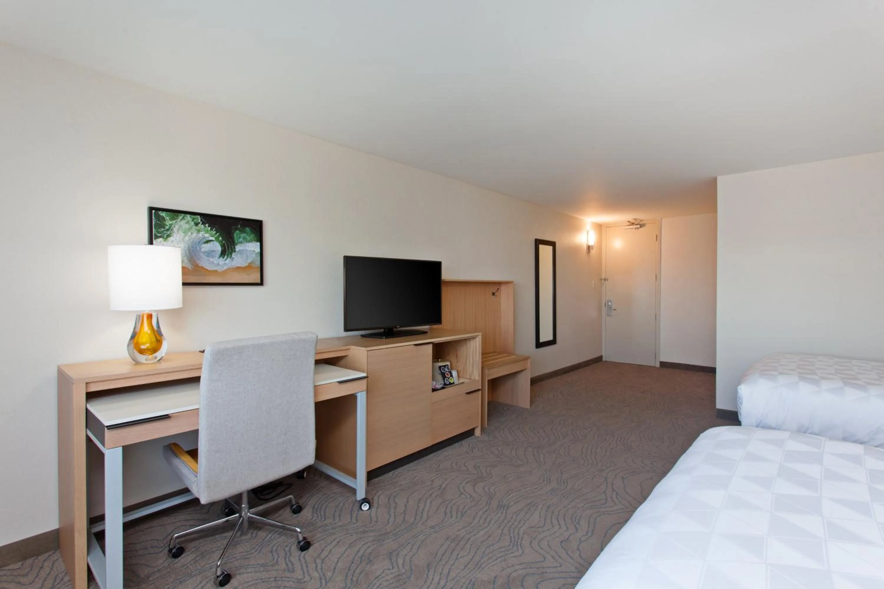 Bedroom, Bed in Holiday Inn Los Angeles - LAX Airport by IHG