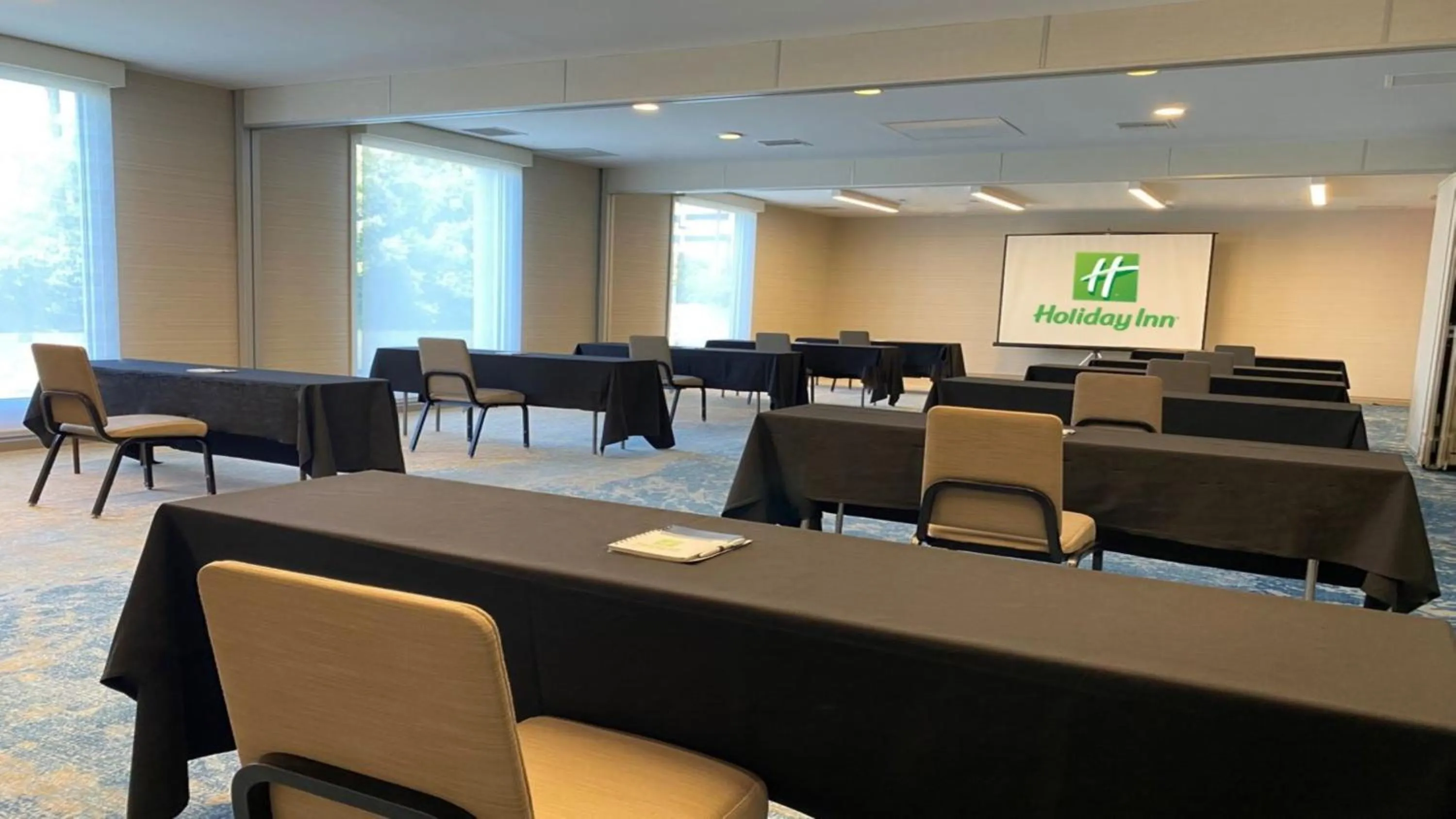 Meeting/conference room in Holiday Inn Los Angeles - LAX Airport by IHG