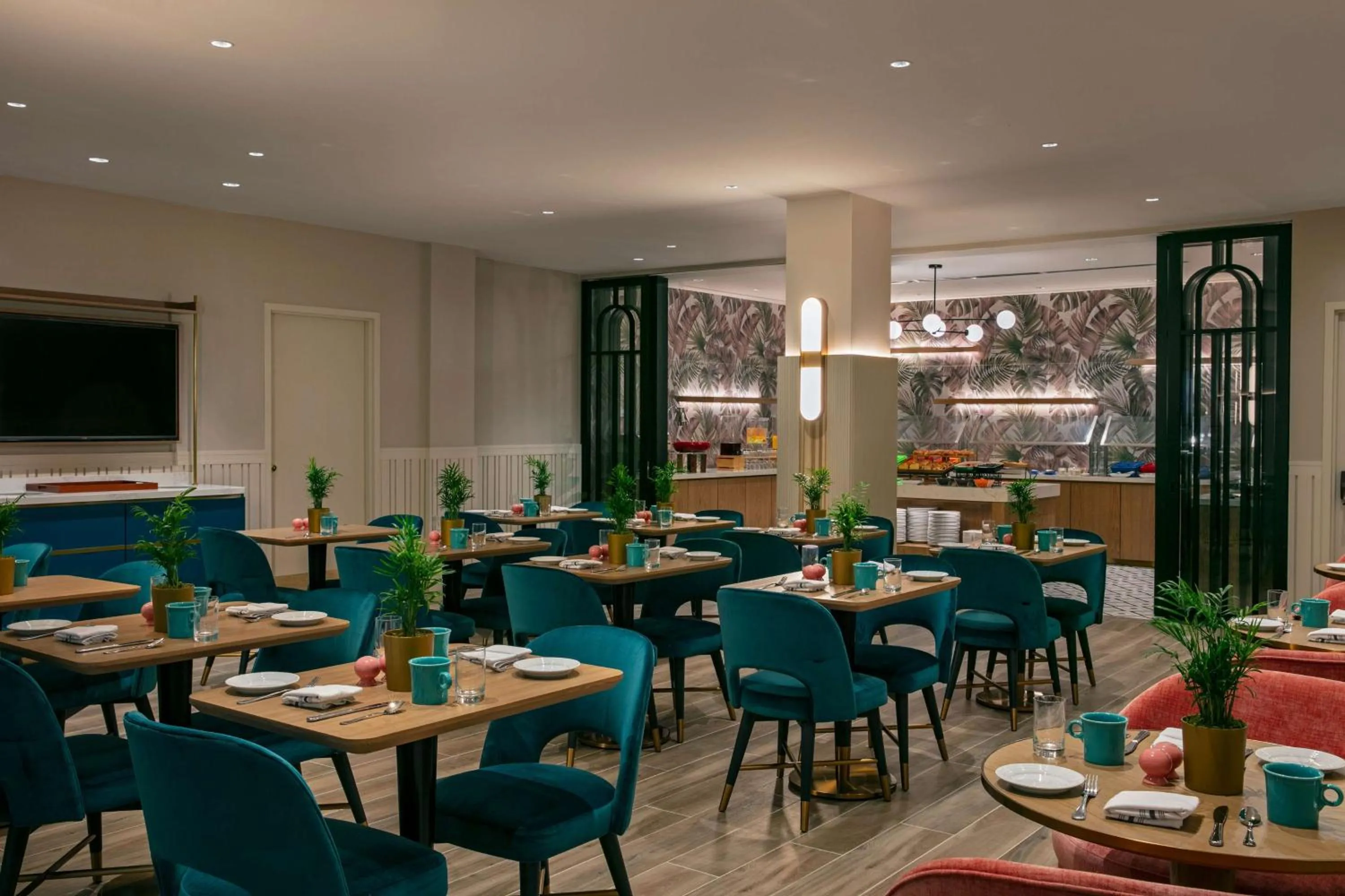 Restaurant/places to eat in Sonesta Miami Airport