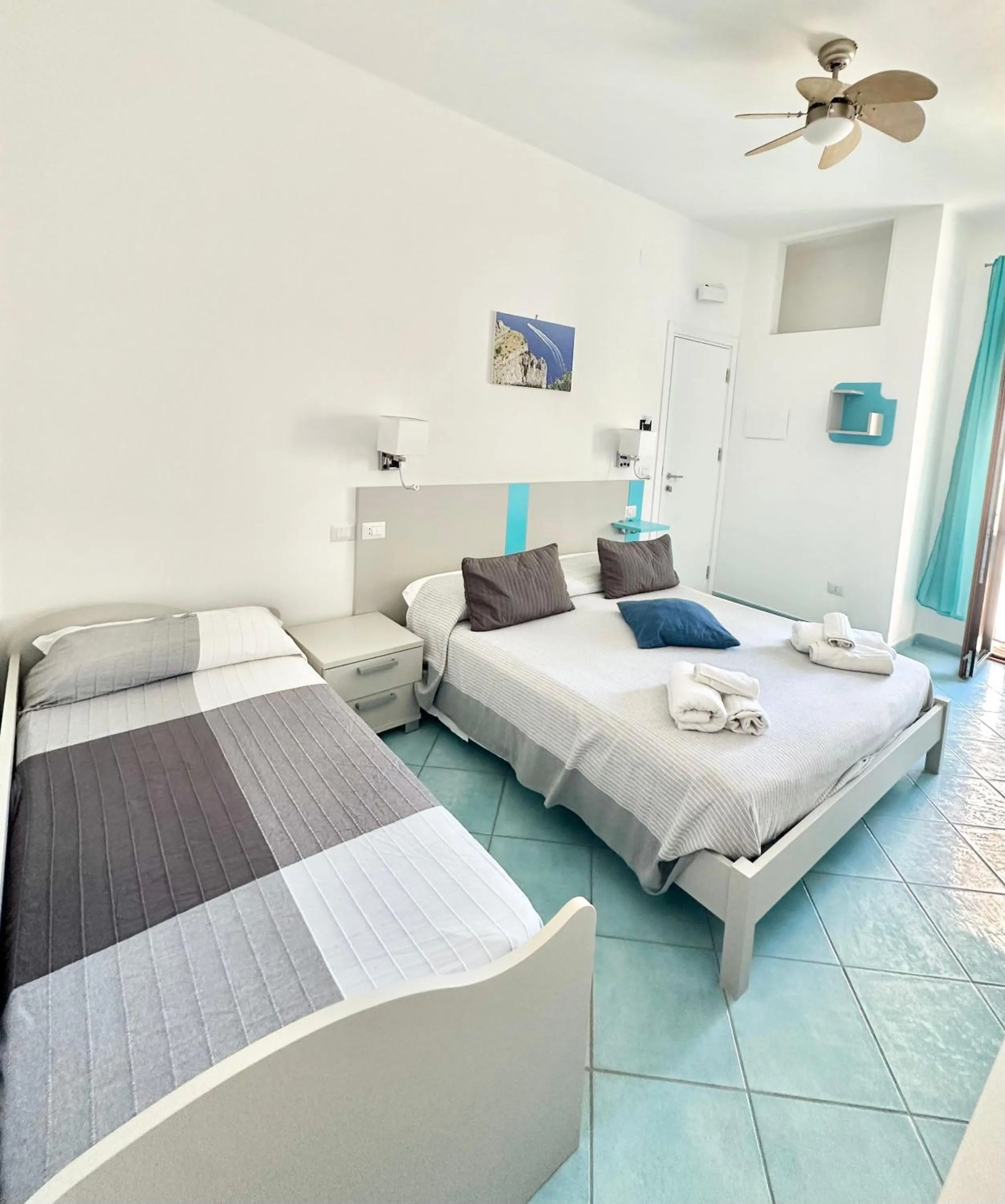 Bed in Belvedere Hotel-B&B