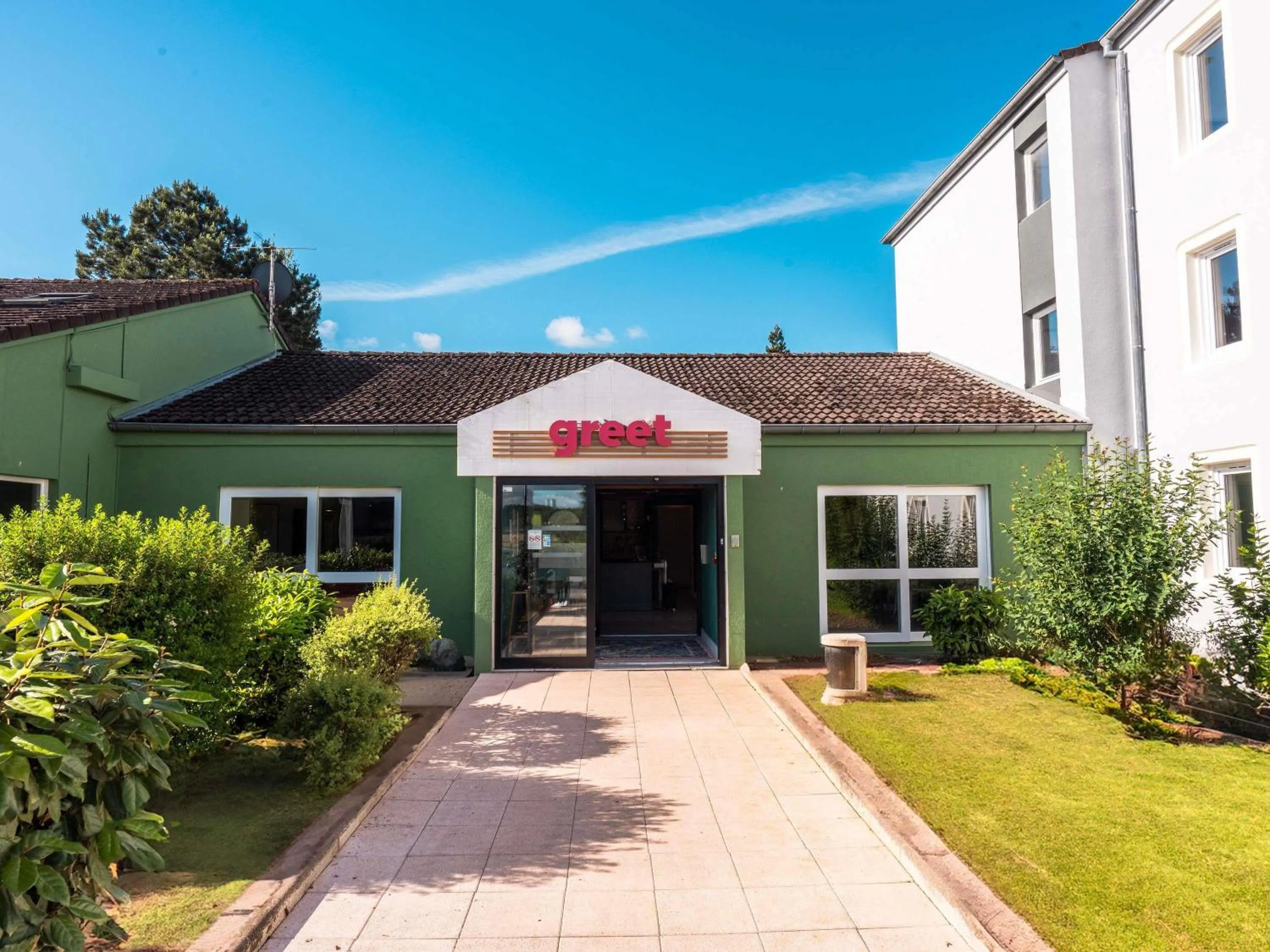Property building in greet Hôtel Montbéliard