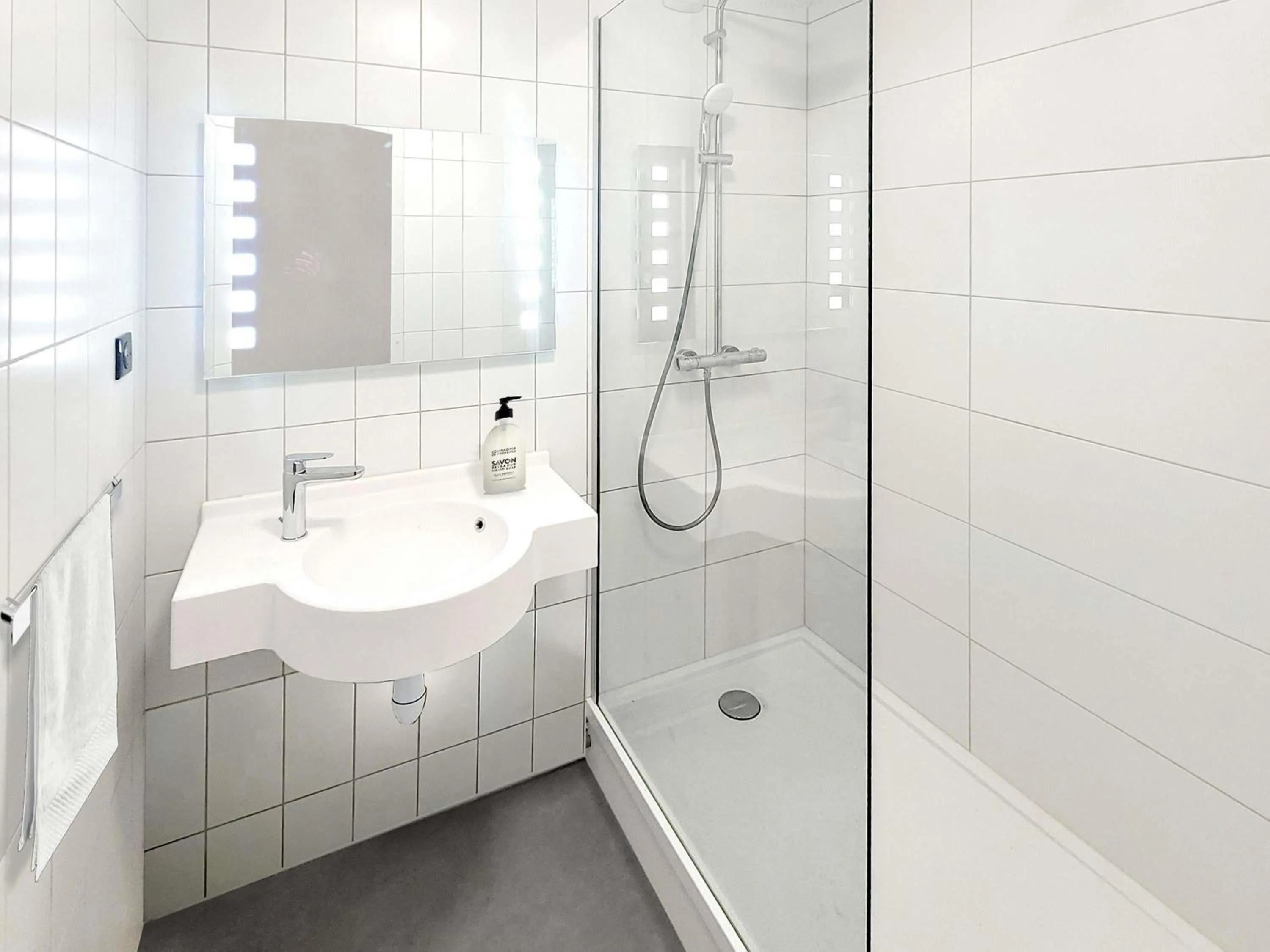 Bedroom in greet Hôtel Montbéliard