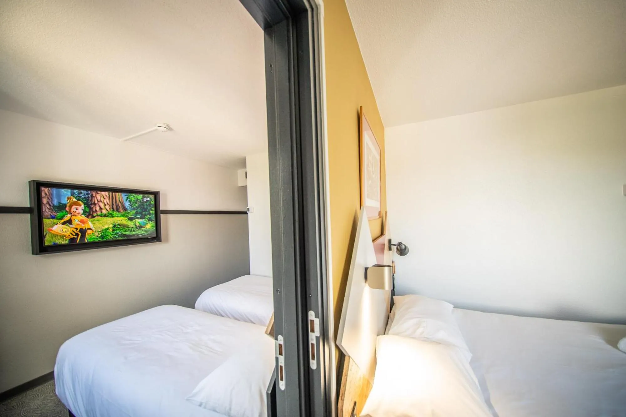 Bed in greet Hôtel Montbéliard