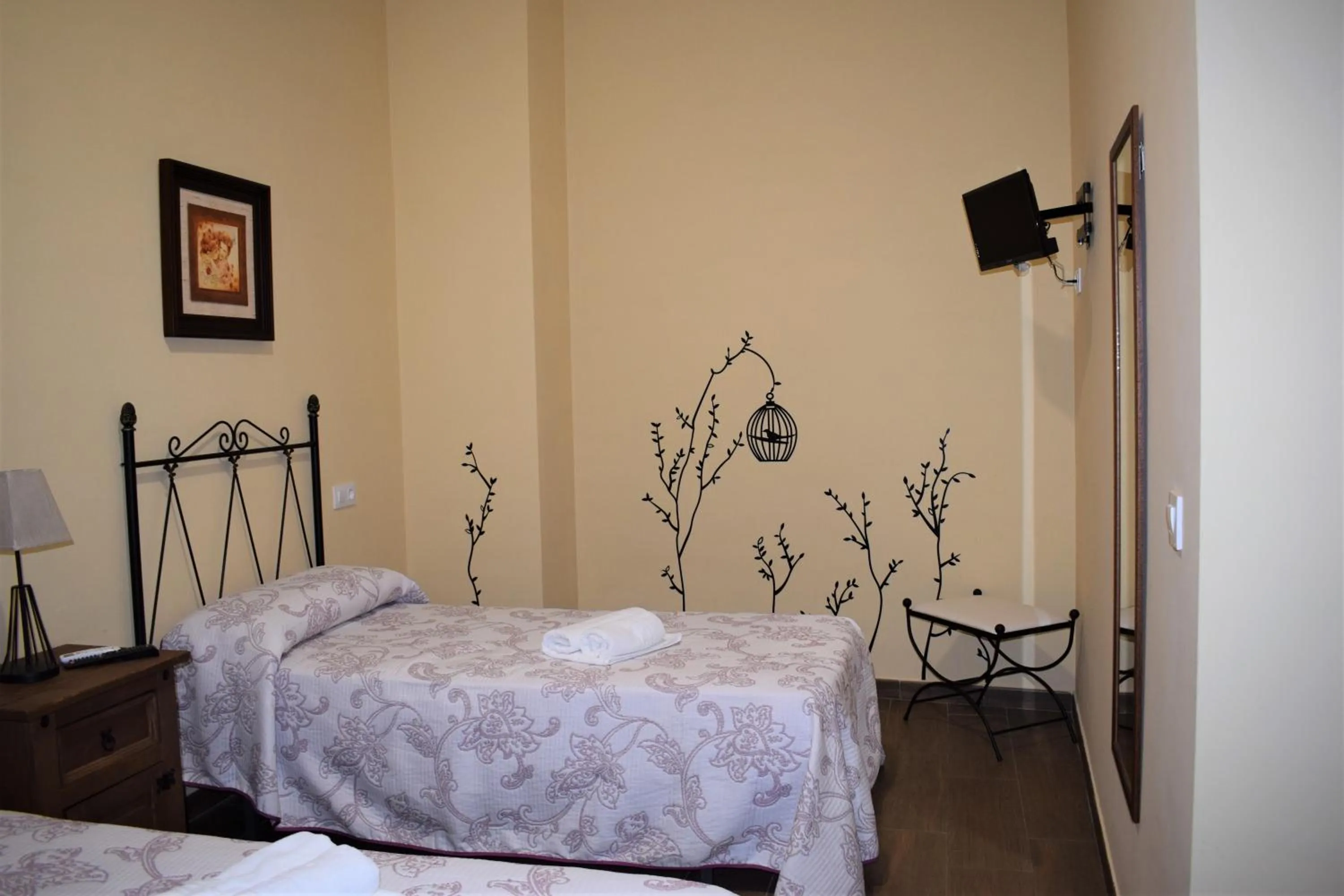 Photo of the whole room in Casa Rural Casa Queta