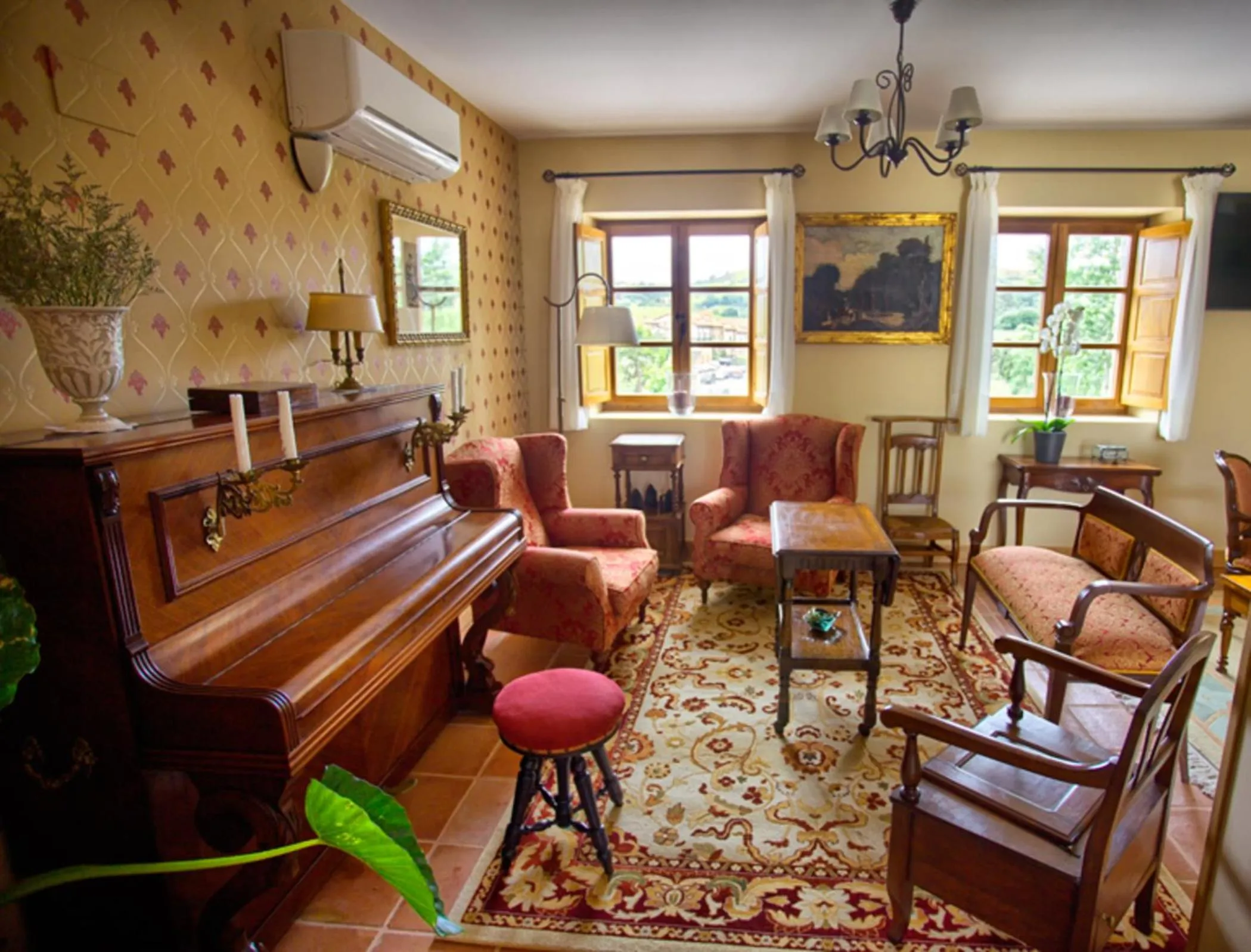 Lounge or bar in Hotel Colonial de Santillana