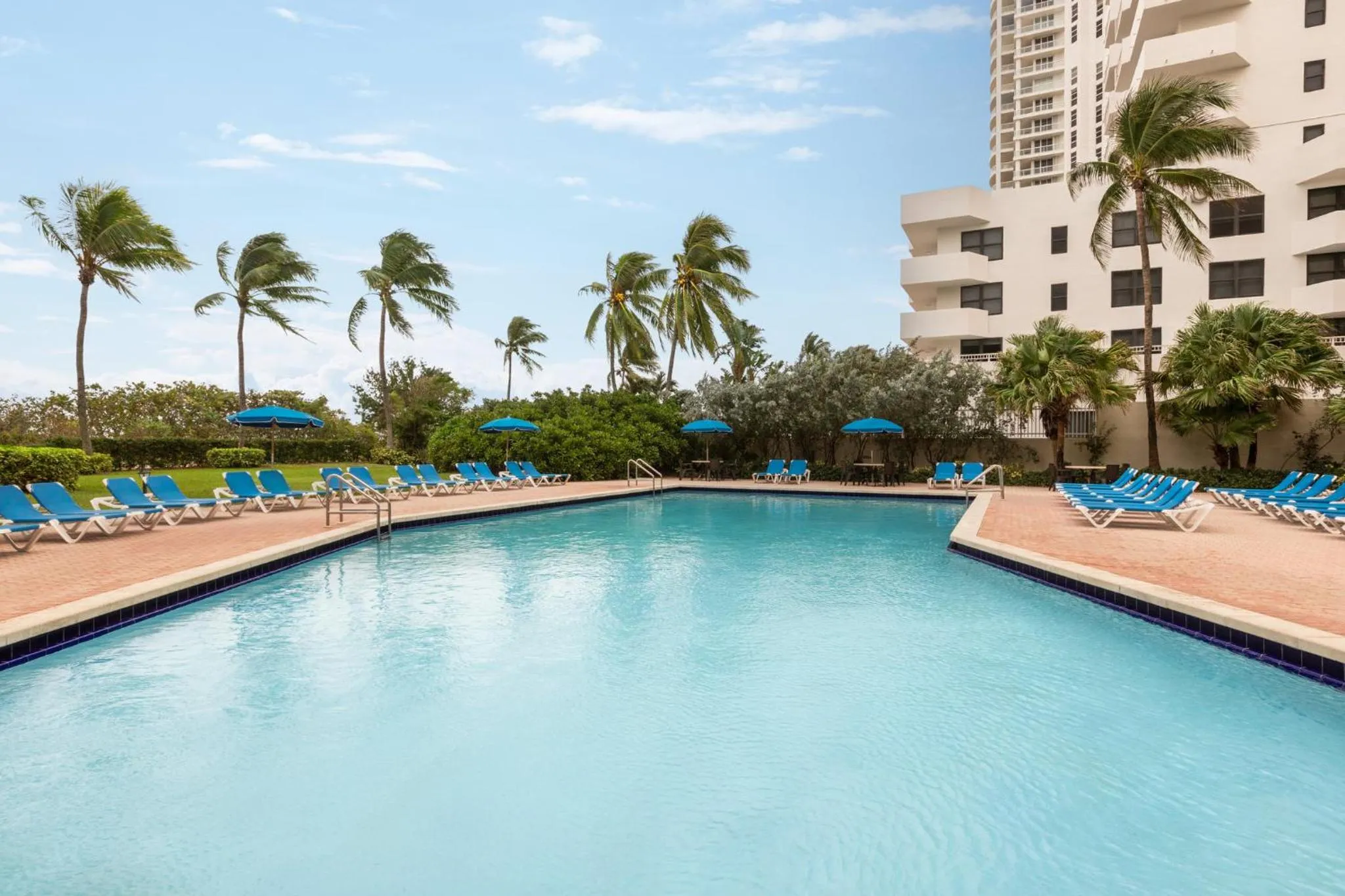 Swimming pool in Holiday Inn Miami Beach-Oceanfront by IHG