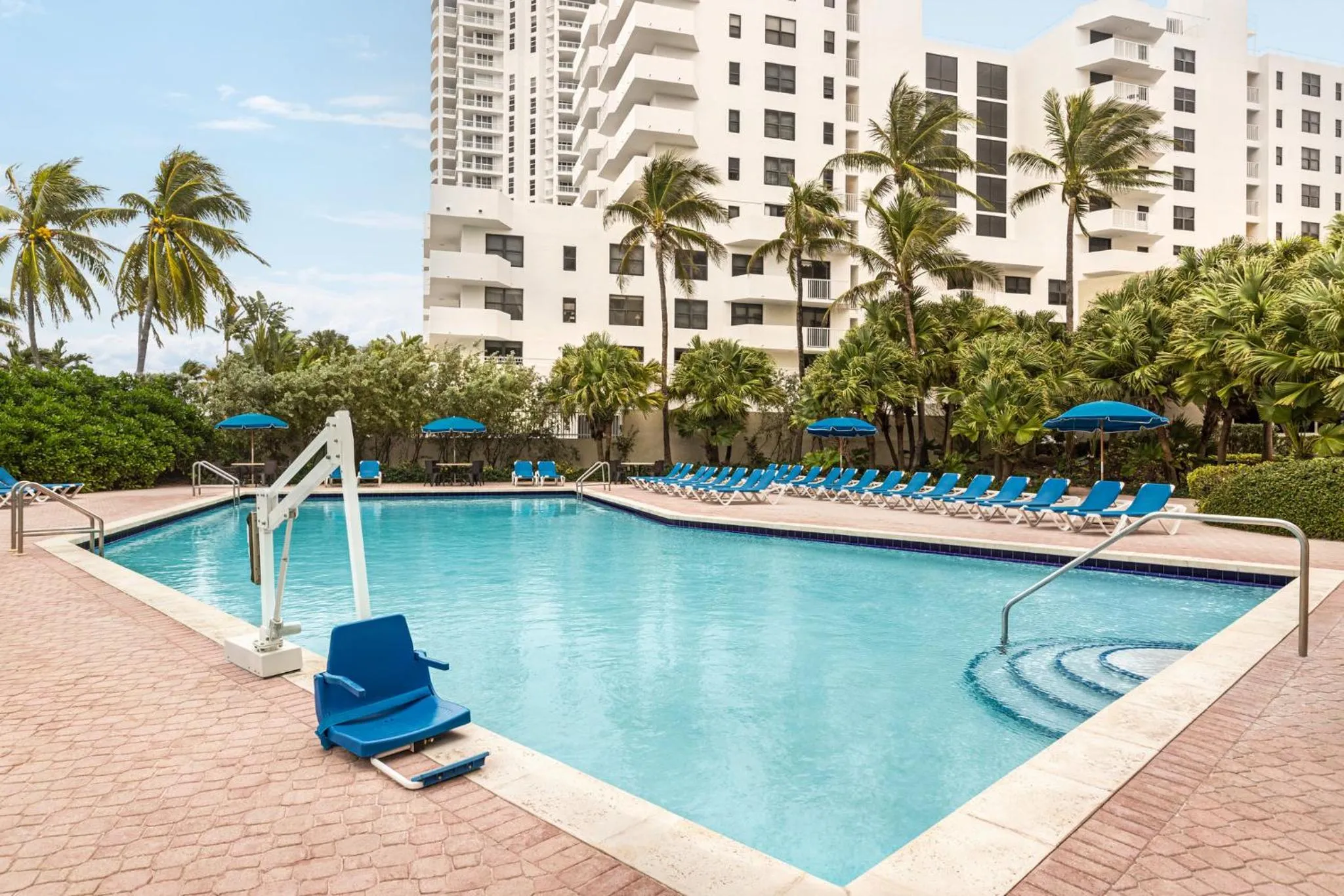 Swimming pool in Holiday Inn Miami Beach-Oceanfront by IHG