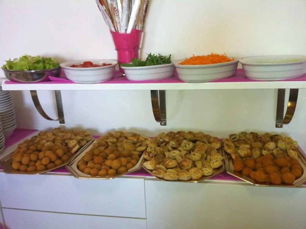 Food in Hotel Aurora