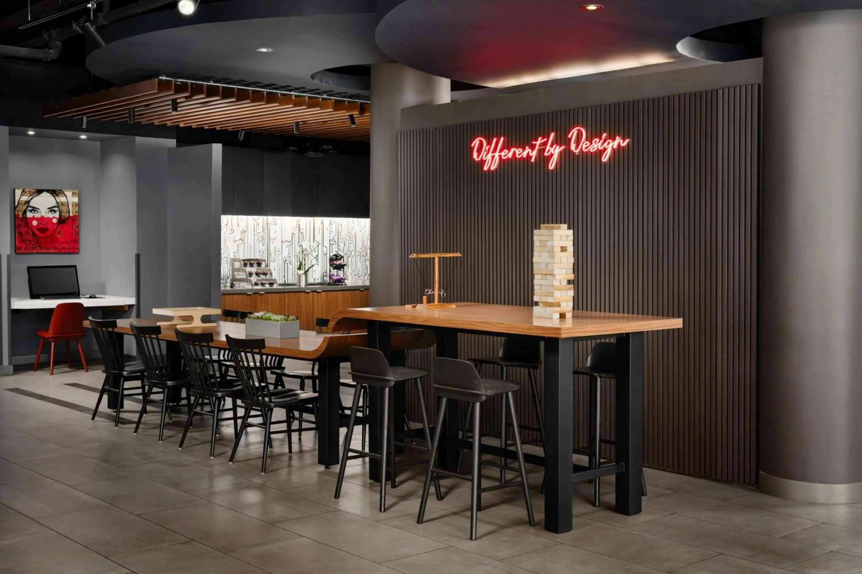 Lobby or reception in Aloft Miami Dadeland