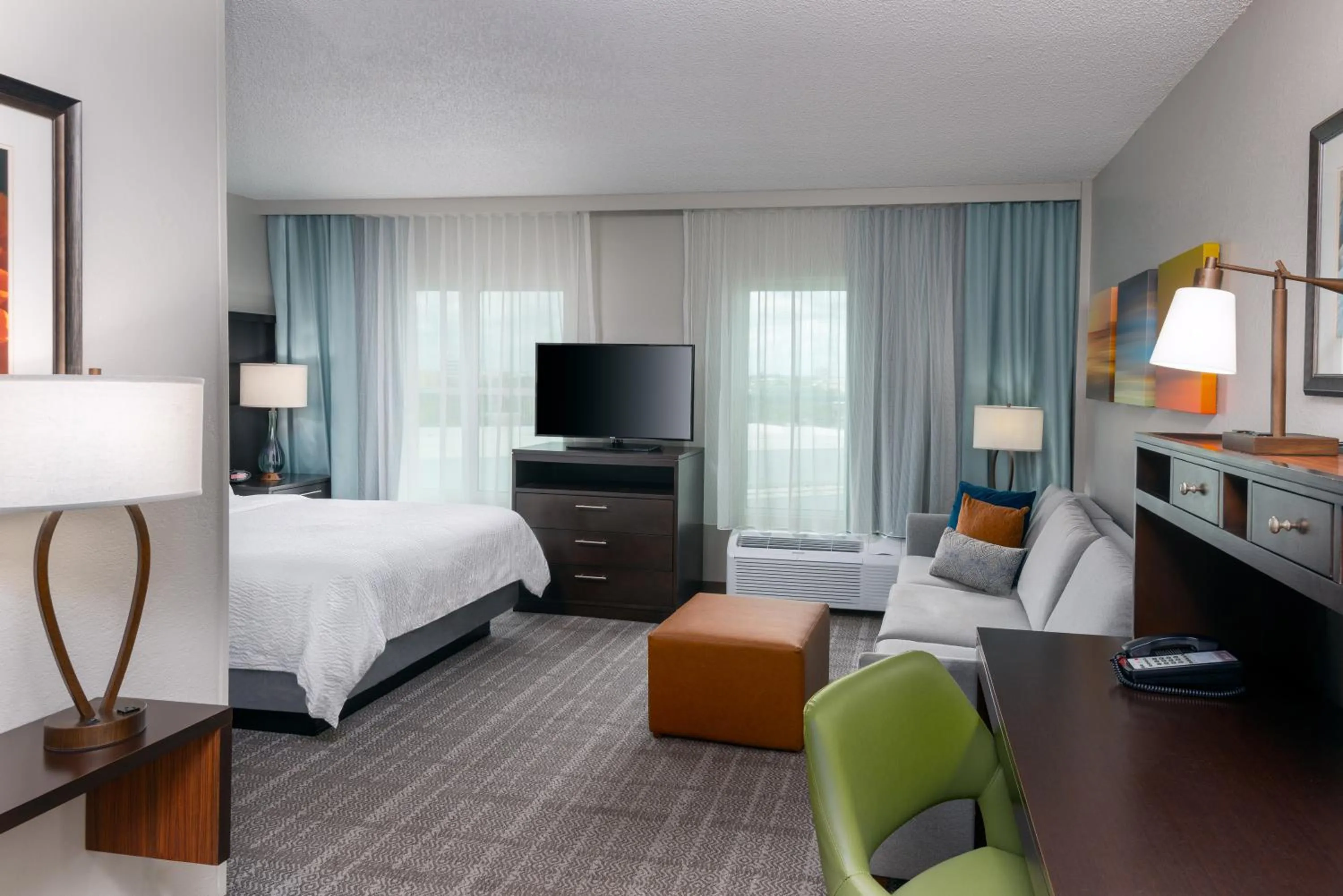 Bedroom, Bed in Staybridge Suites Miami Doral Area by IHG