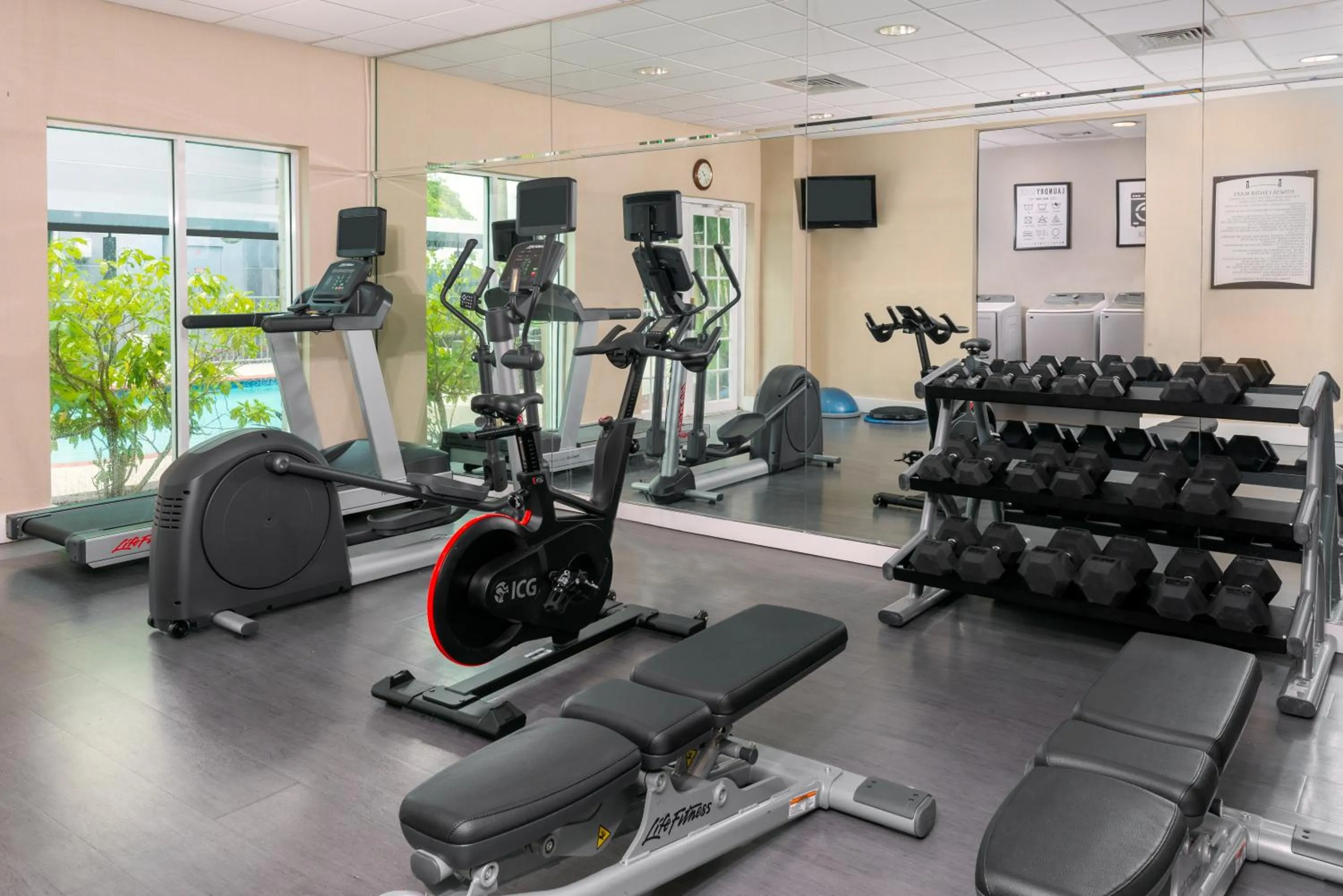Fitness centre/facilities in Staybridge Suites Miami Doral Area by IHG