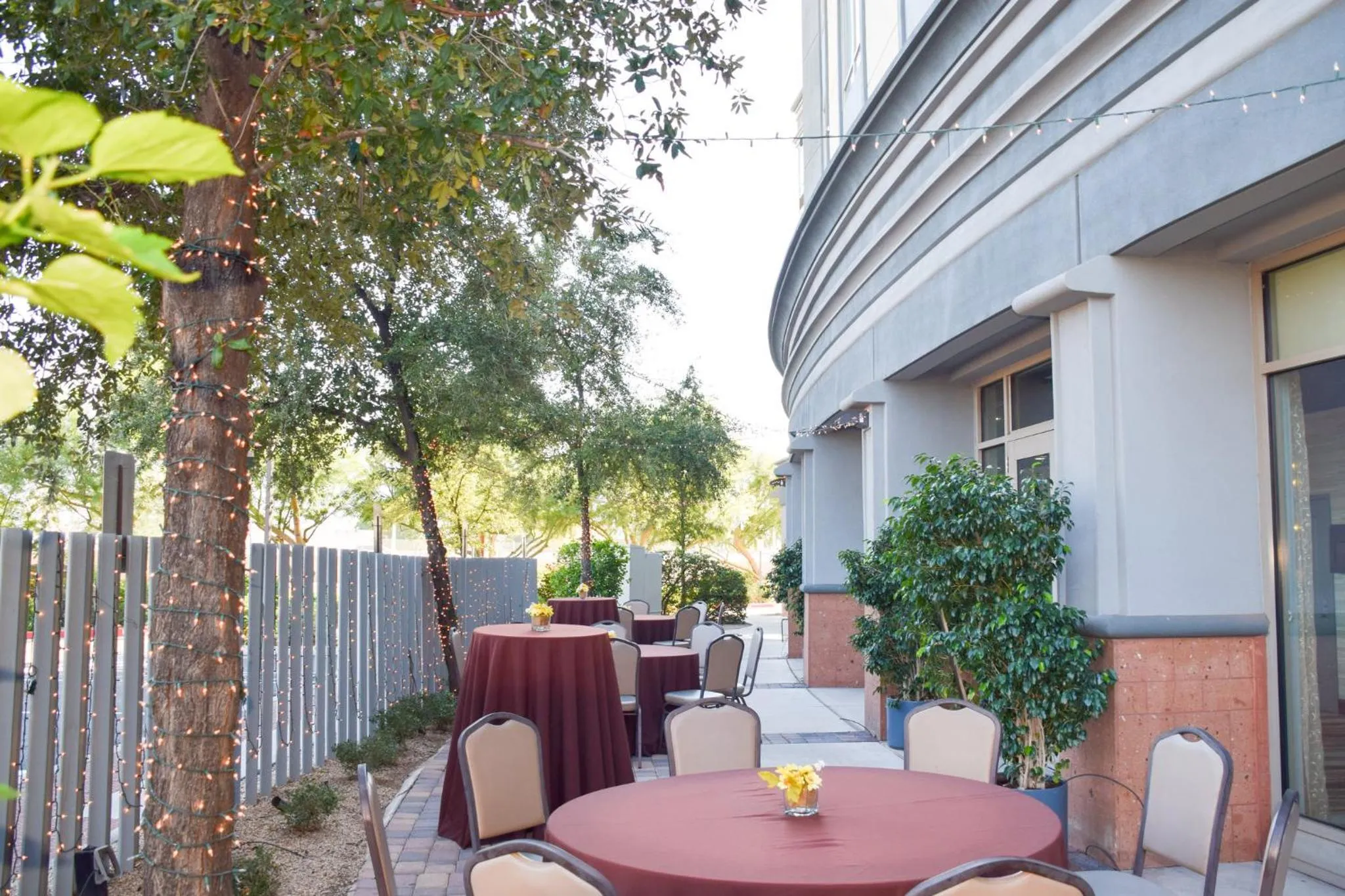 Property building in Holiday Inn & Suites Phoenix Airport by IHG