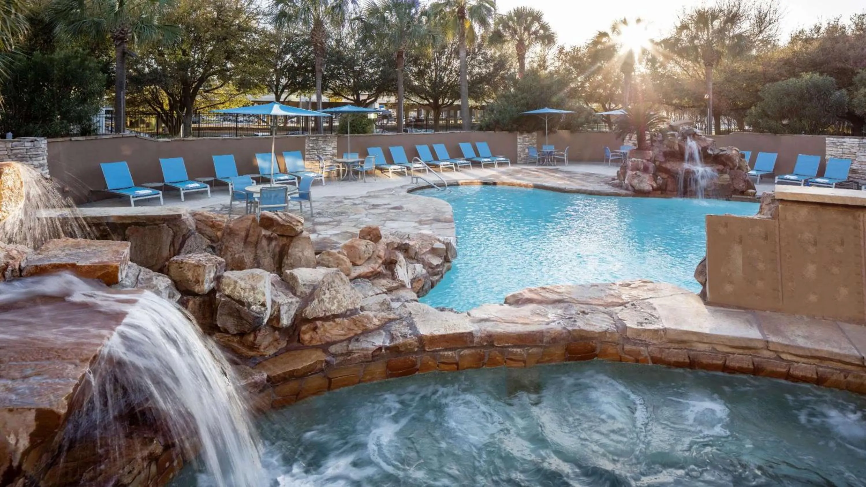 Pool view in Sonesta Hotel Houston IAH Airport