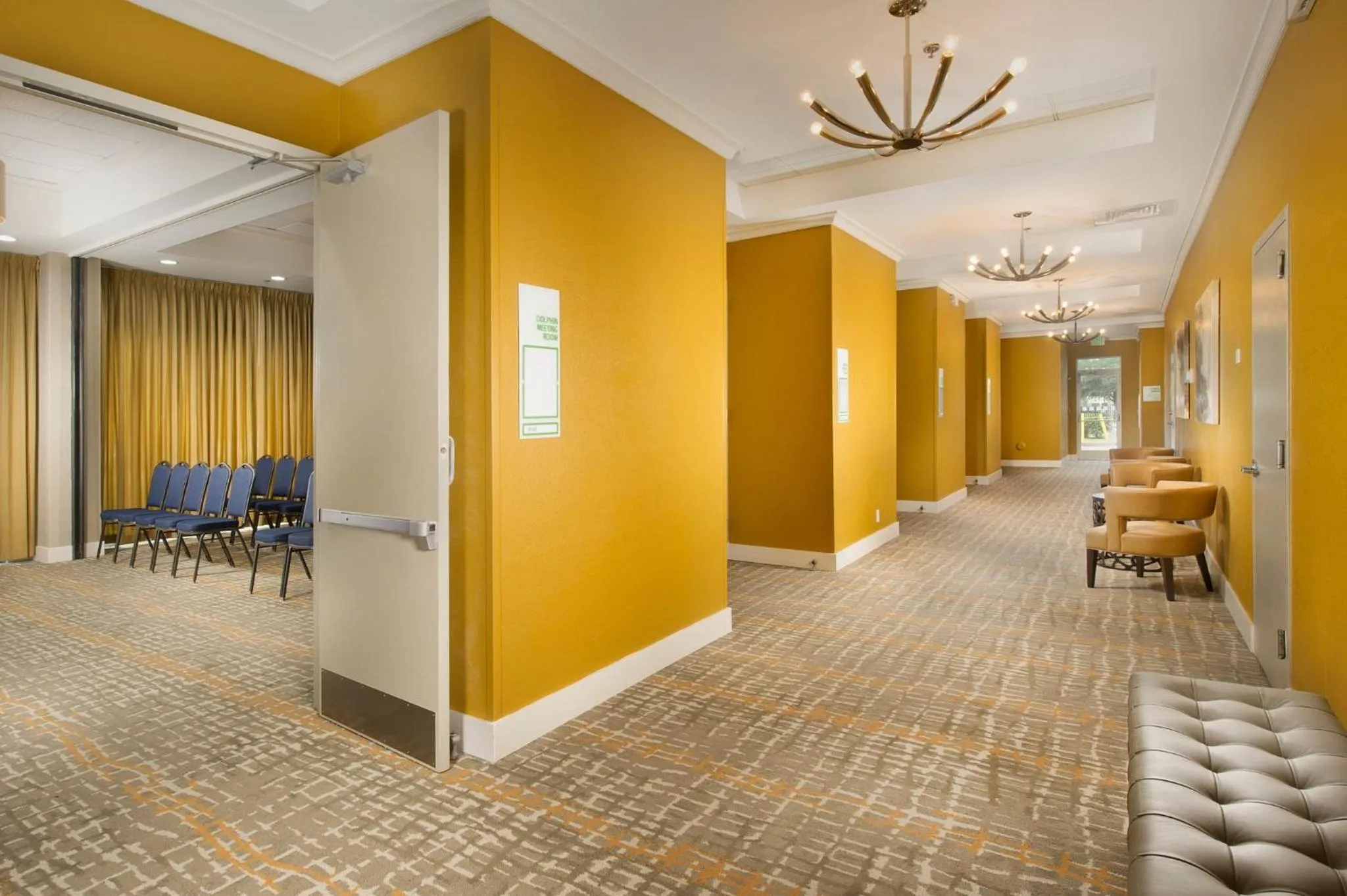 Meeting/conference room in Holiday Inn Miami-Doral Area by IHG