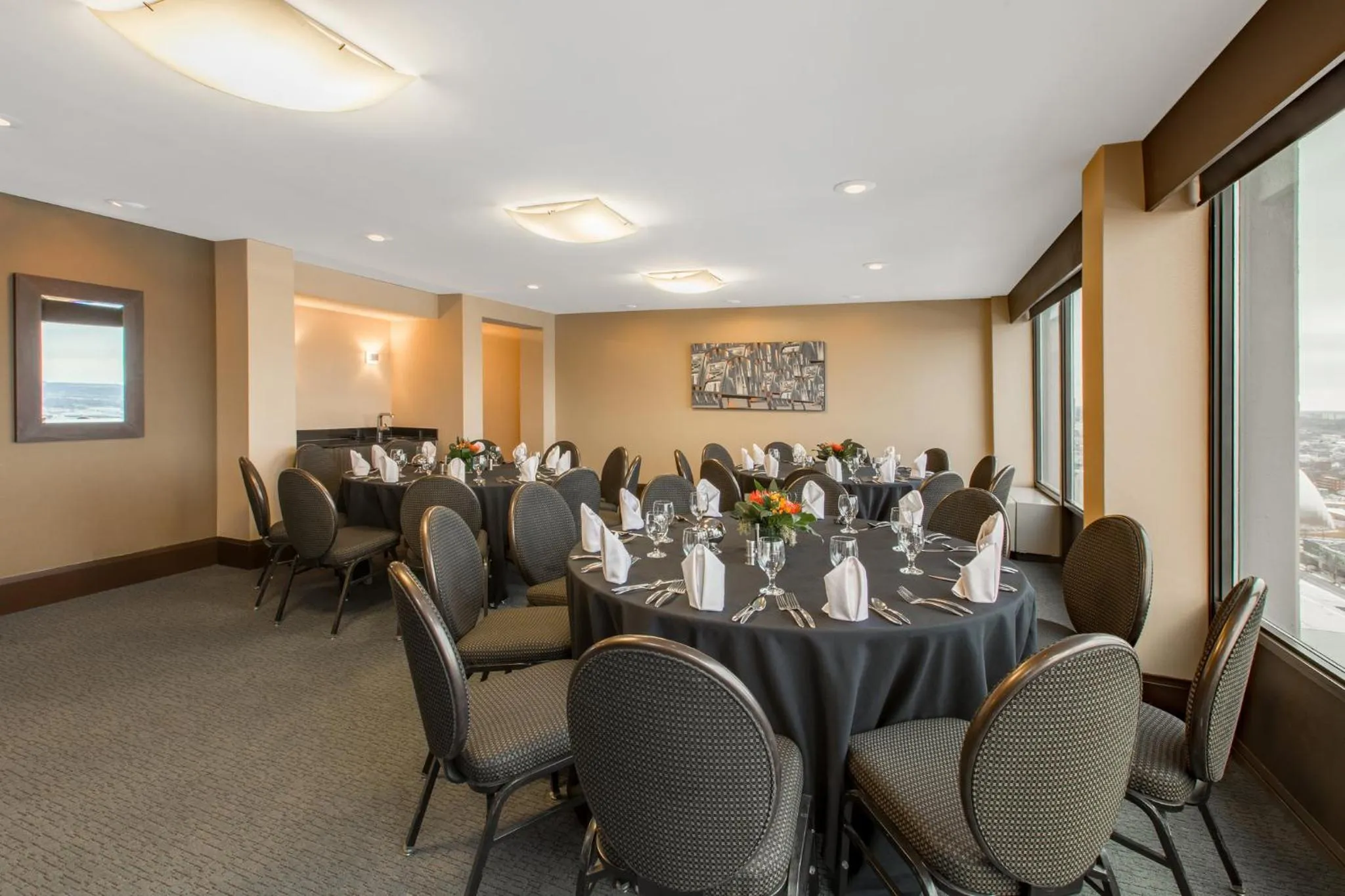 Meeting/conference room in Crowne Plaza Kansas City Downtown by IHG