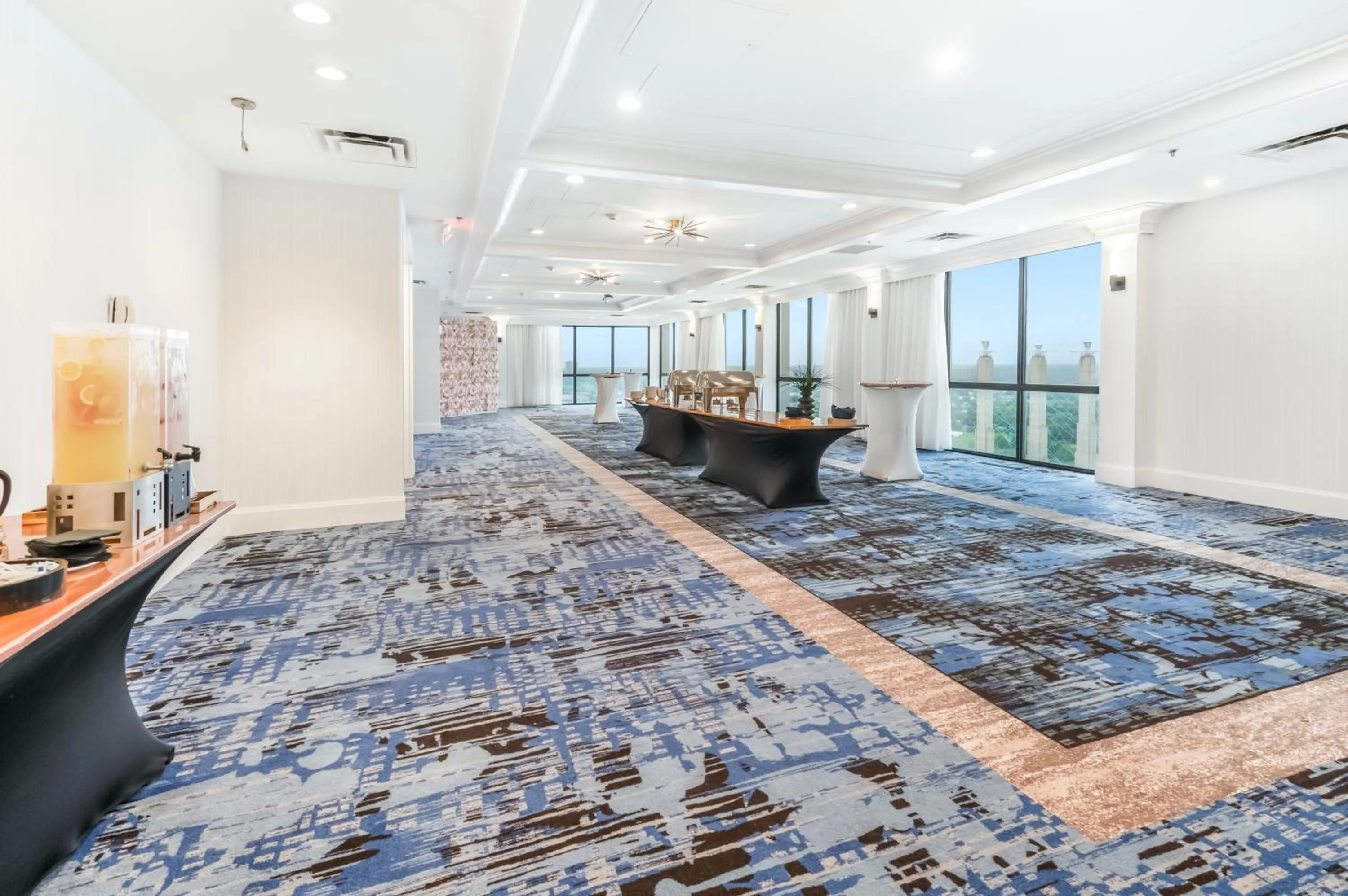 Meeting/conference room in Crowne Plaza Kansas City Downtown by IHG