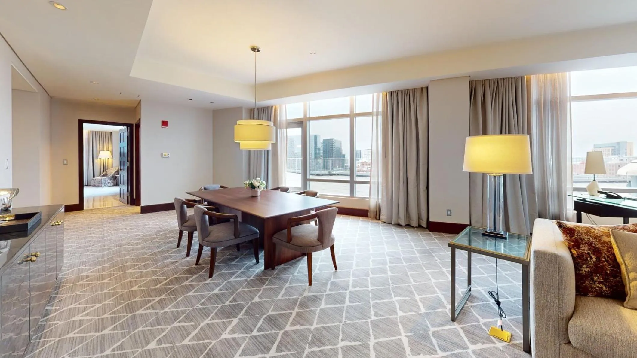 Photo of the whole room in InterContinental Boston by IHG