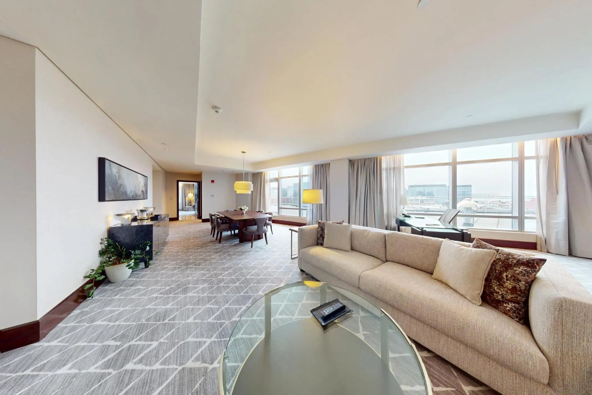 Photo of the whole room in InterContinental Boston by IHG