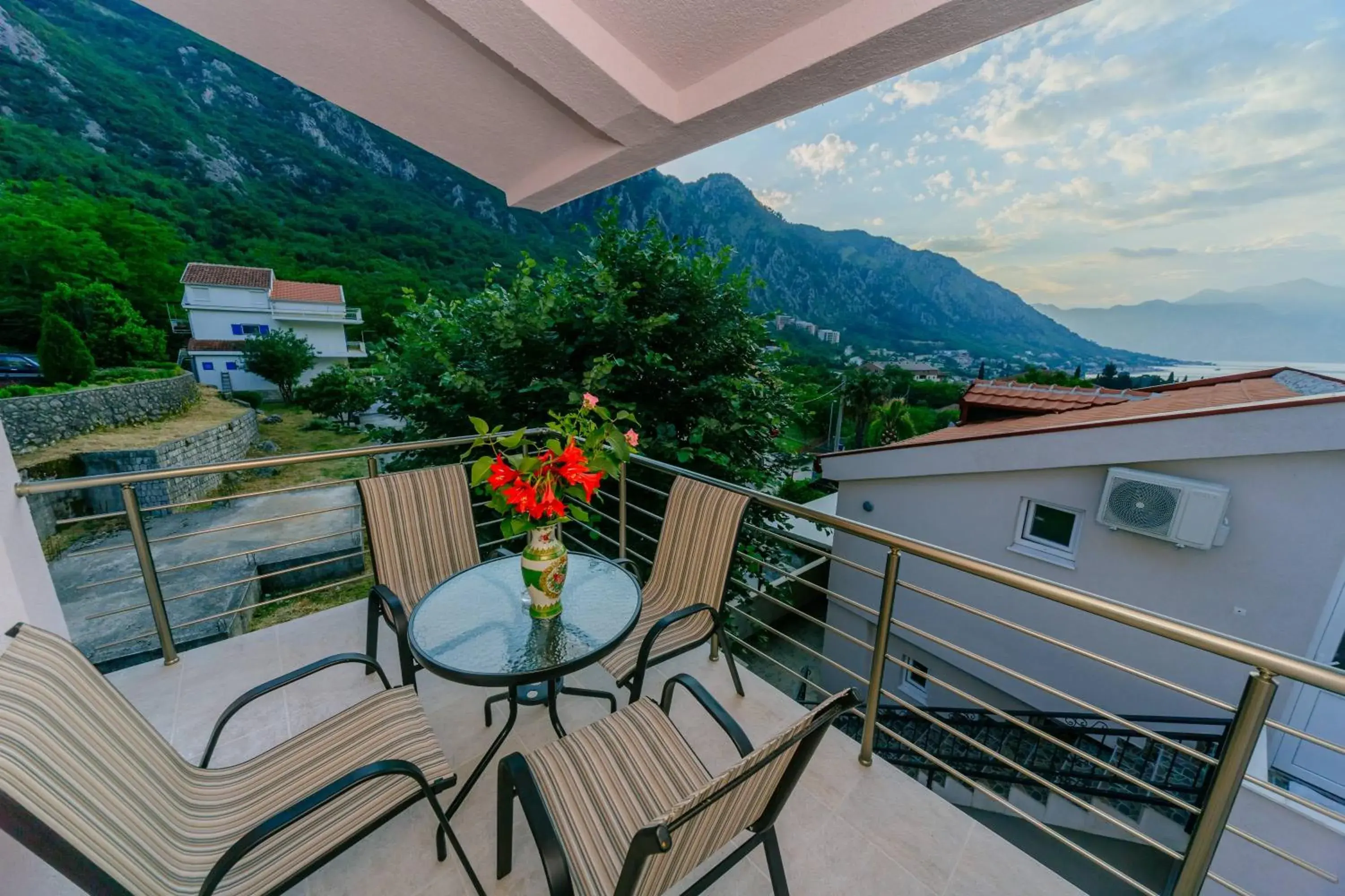 Apartment with Sea View in Paradise Bay Apartments Apartment with Sea View in Paradise Bay Apartments