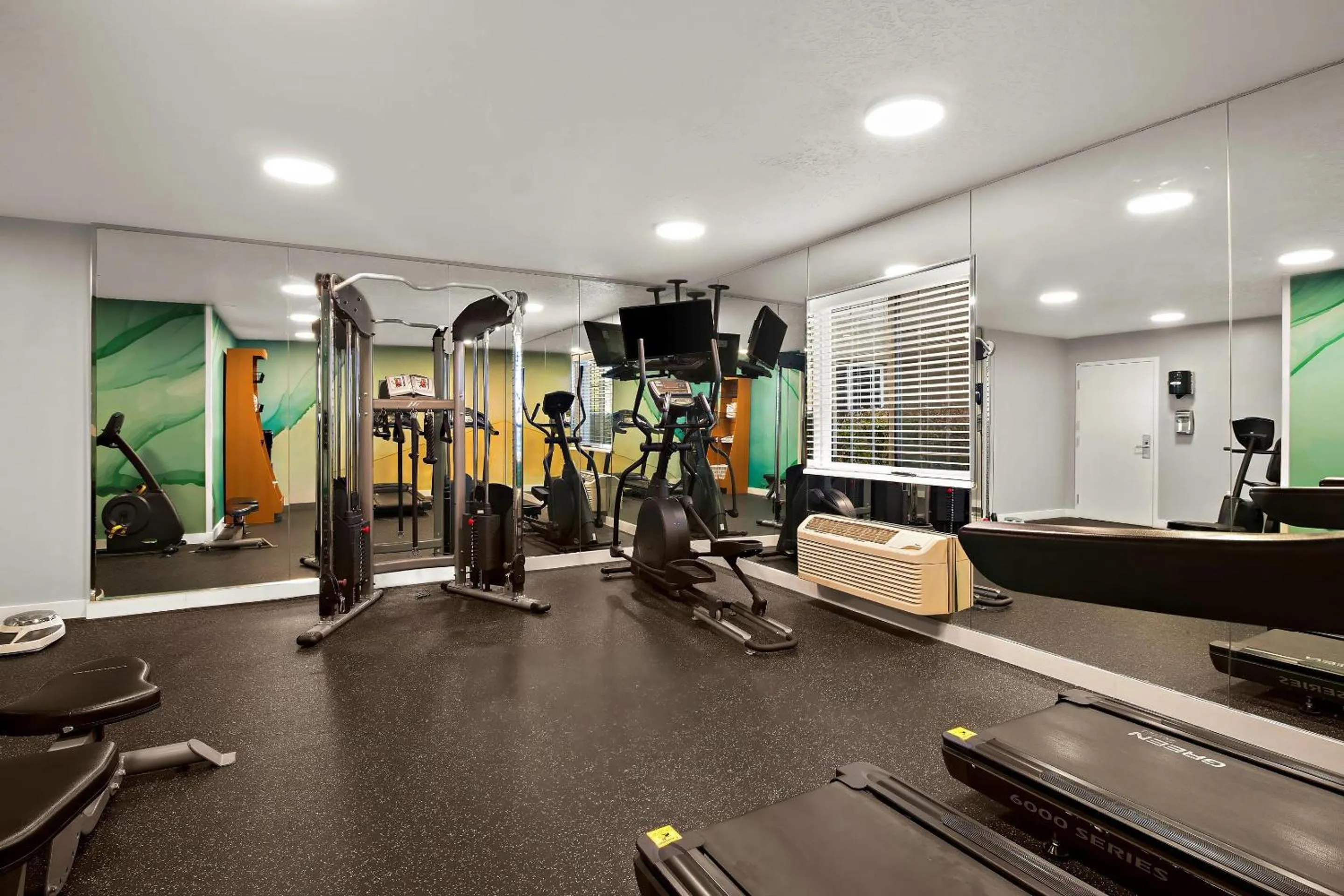 Fitness centre/facilities in MainStay Suites Salt Lake City Fort Union