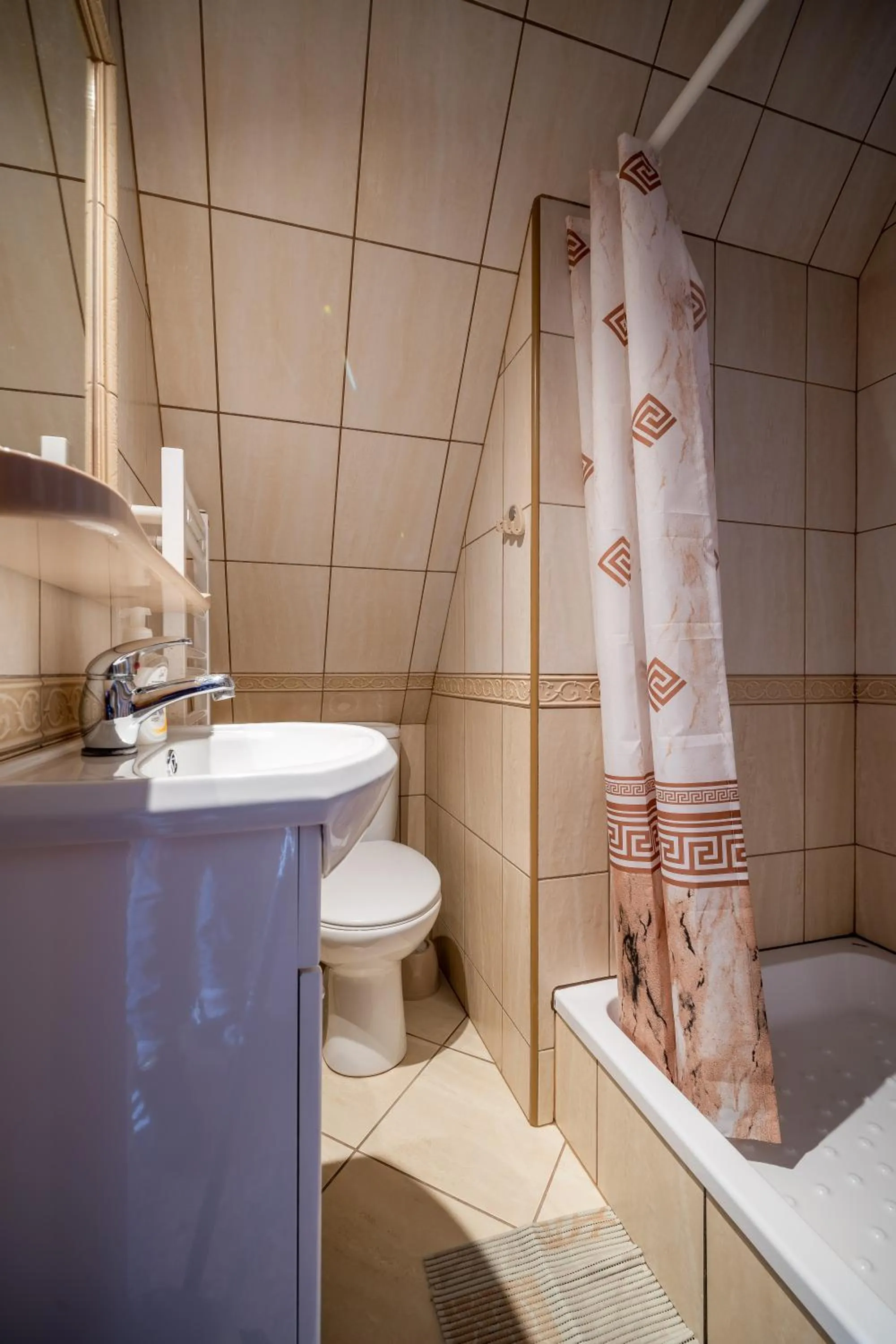 Shower in Willa Majerczyk