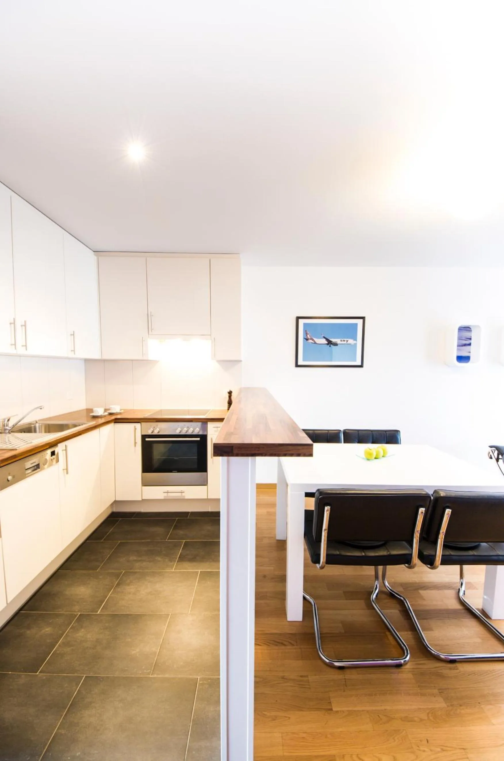 Kitchen or kitchenette in Sky Design Motel