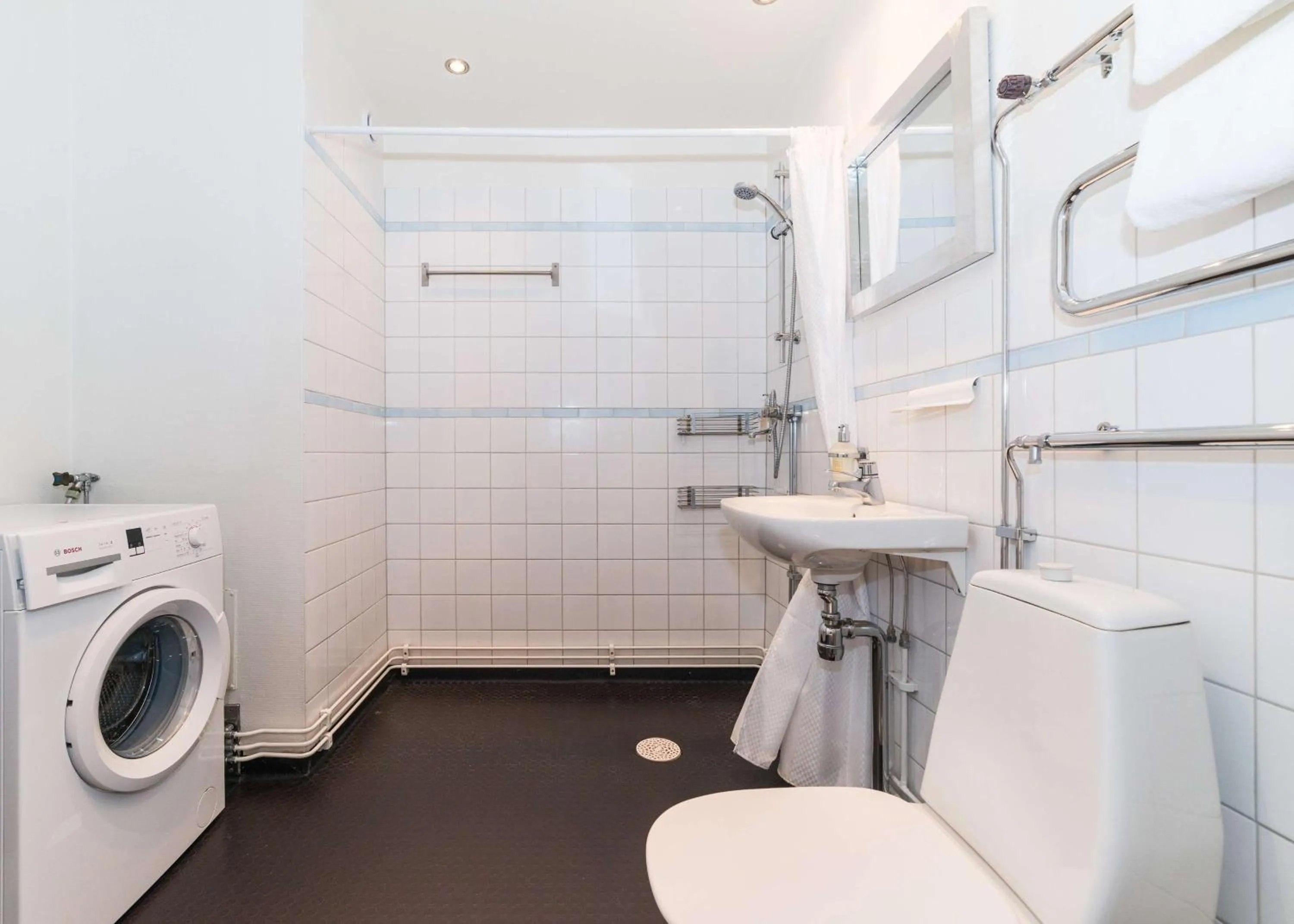 Photo of the whole room in Hotell Stadsparken