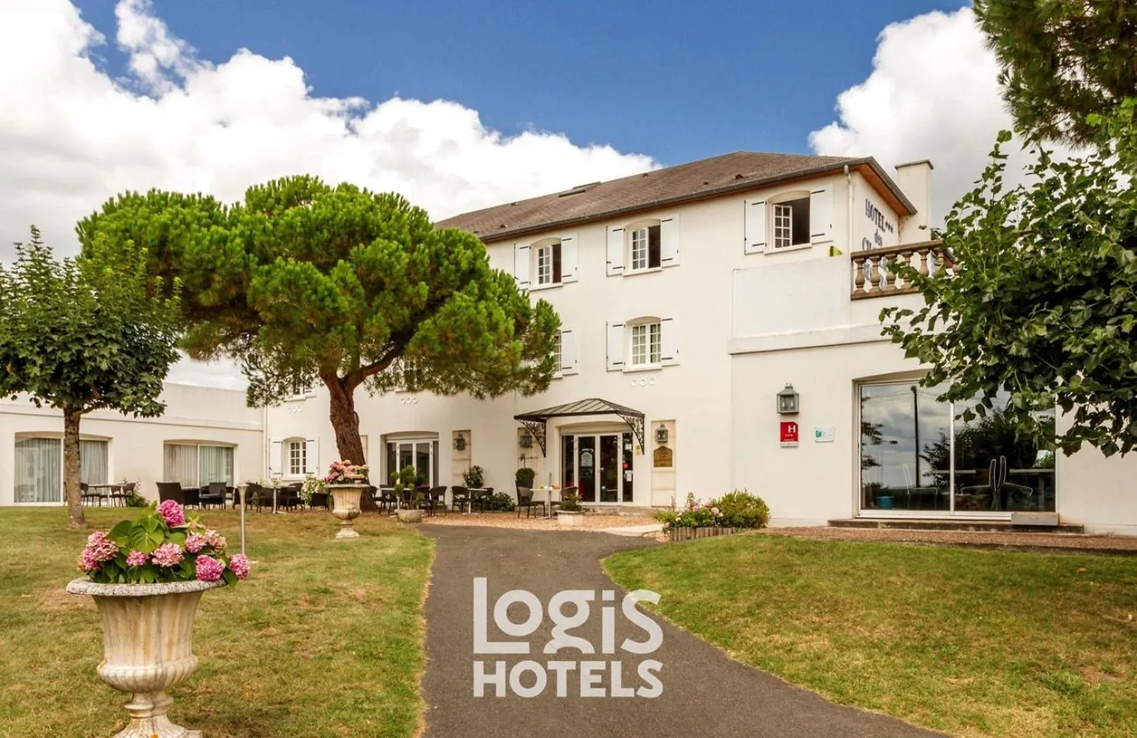 Logis Hôtel Restaurant des Châteaux