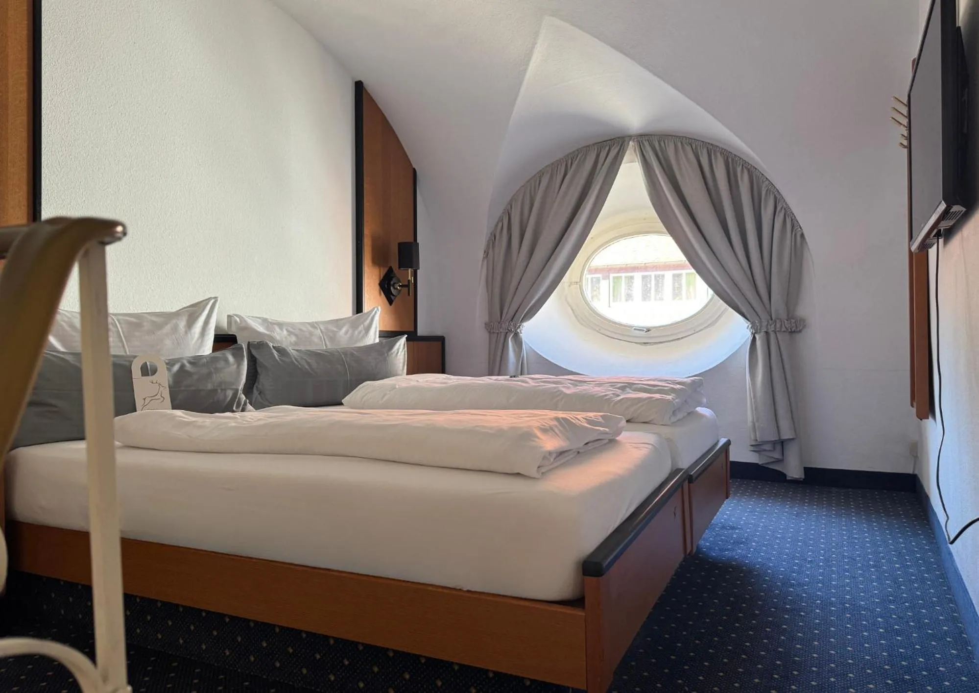 Photo of the whole room, Bed in Hotel Goldener Hirsch