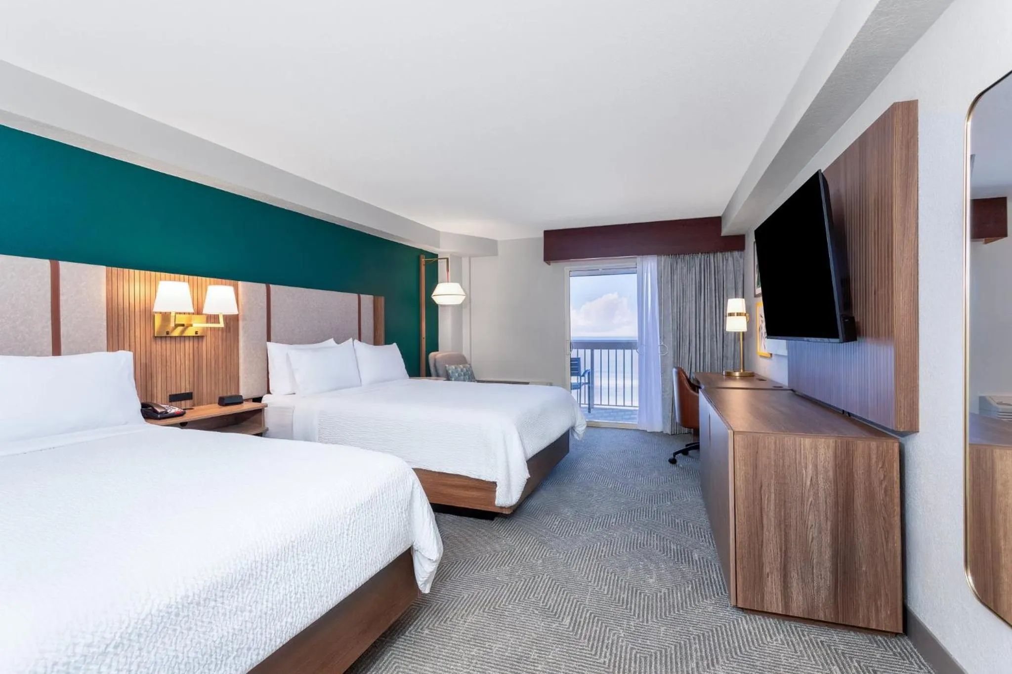 Photo of the whole room, Bed in Holiday Inn Hotel & Suites Daytona Beach On The Ocean by IHG