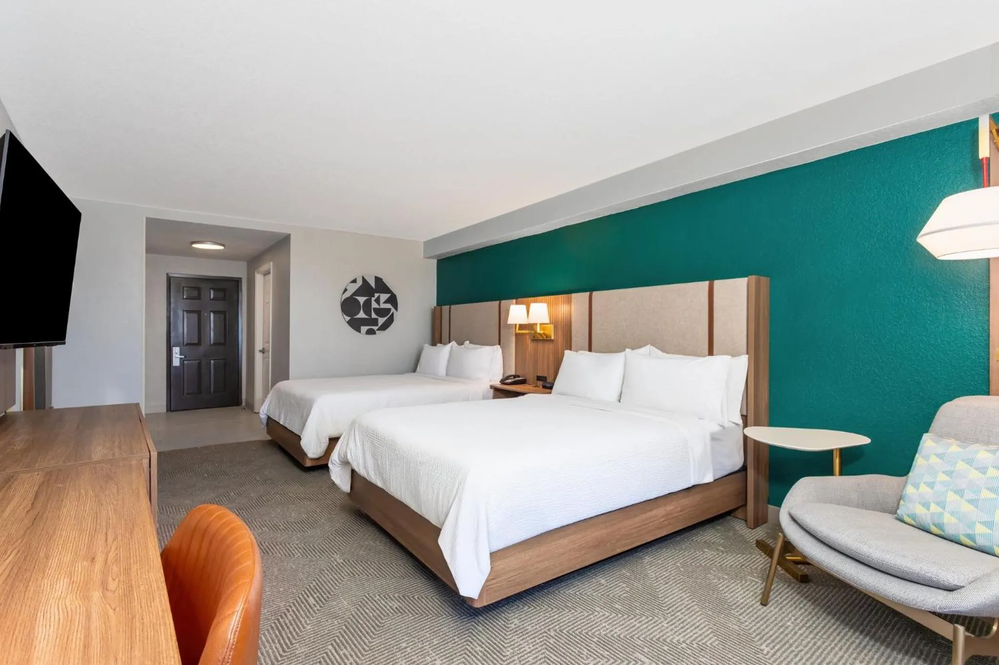 Photo of the whole room, Bed in Holiday Inn Hotel & Suites Daytona Beach On The Ocean by IHG