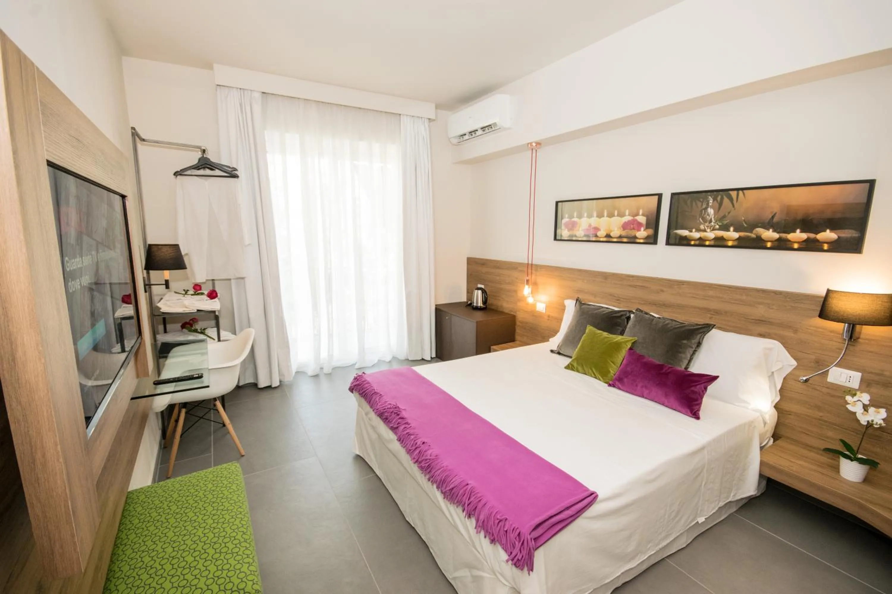 Photo of the whole room in Il Muro Vecchio Design