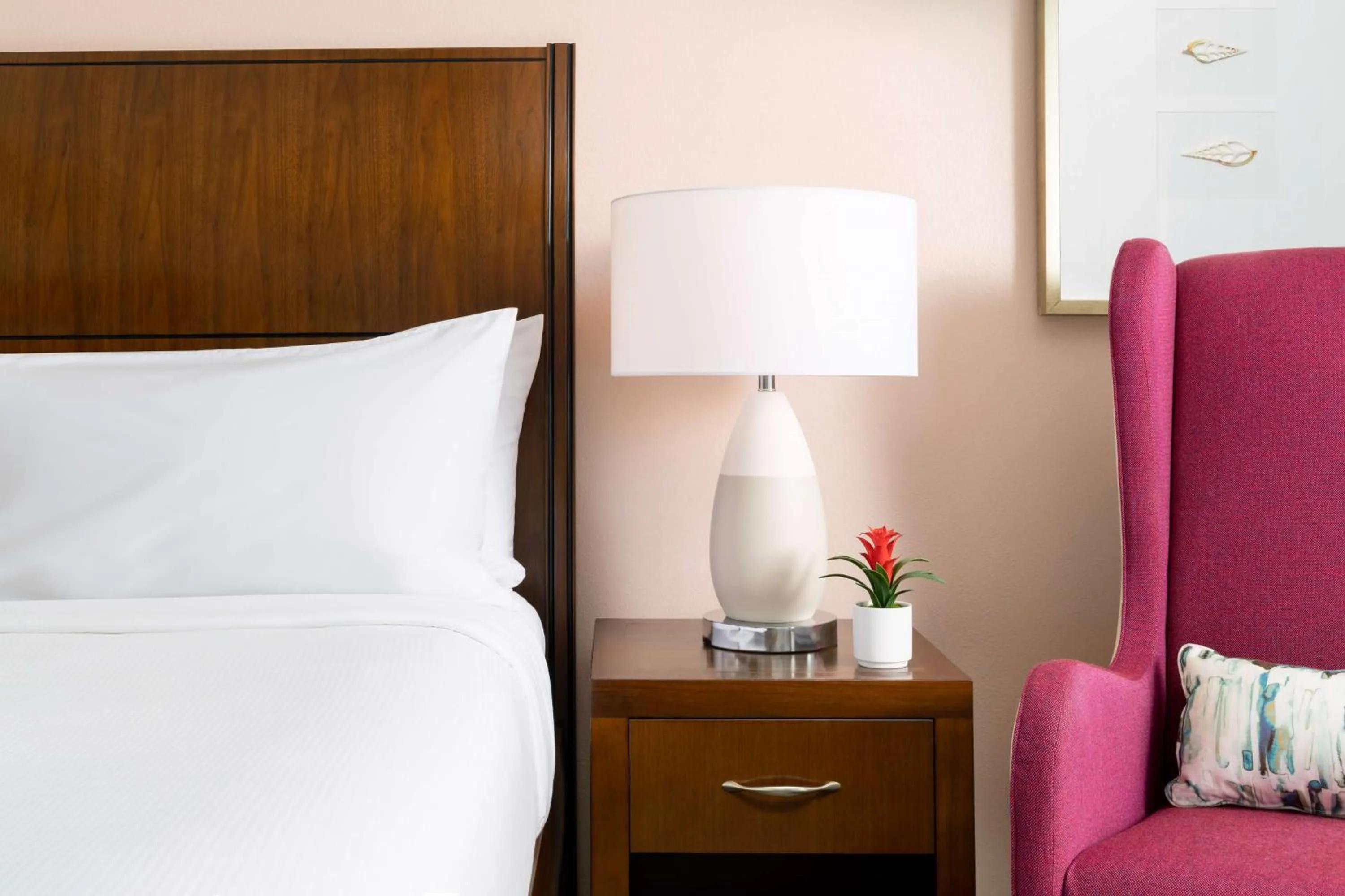 Bed in Hilton Garden Inn Key West / The Keys Collection