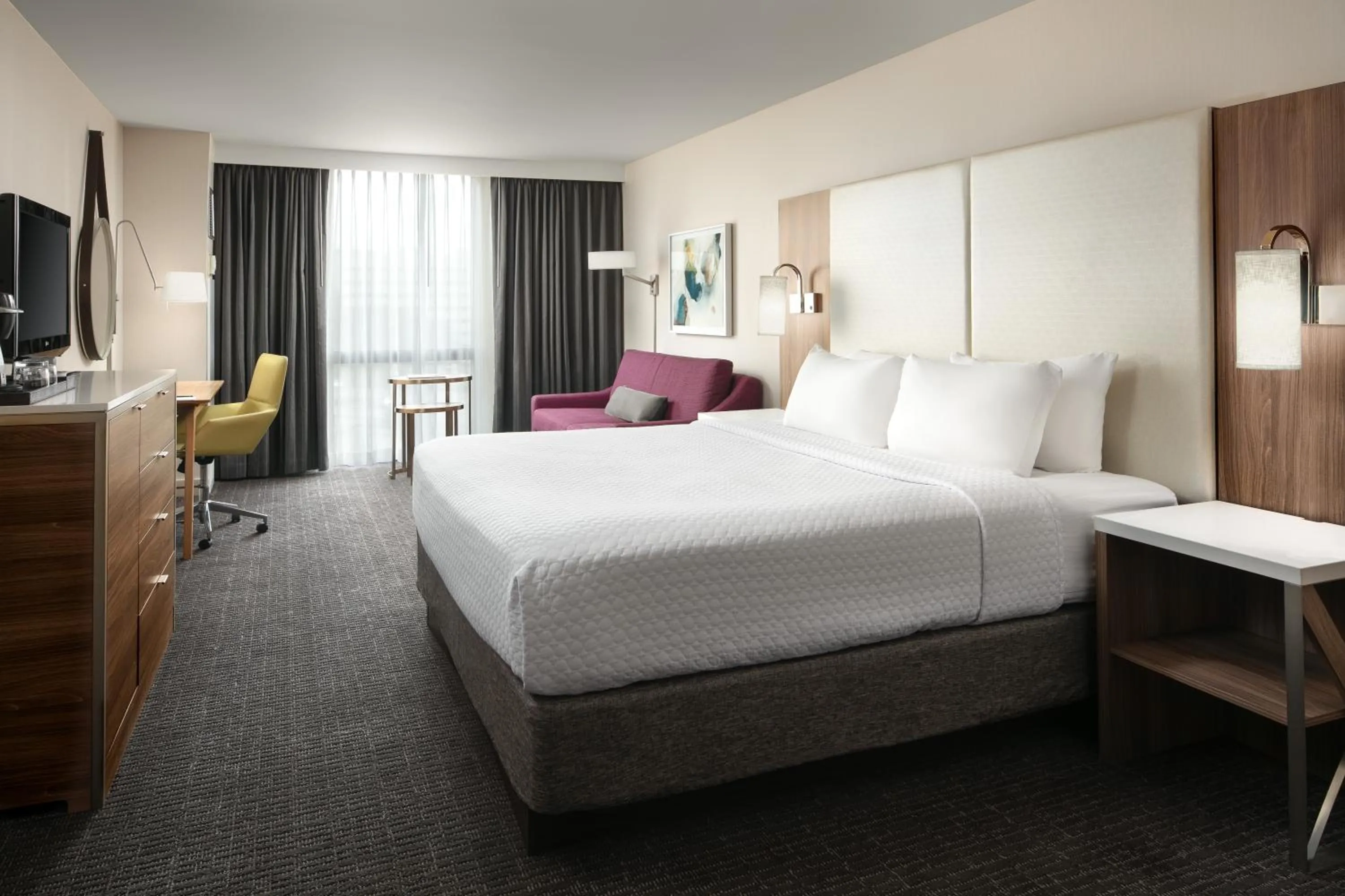 Photo of the whole room, Bed in Crowne Plaza Dallas Market Ctr - Love Field, an IHG Hotel