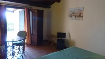 Bedroom in illicini stabilimento balneare e albergo