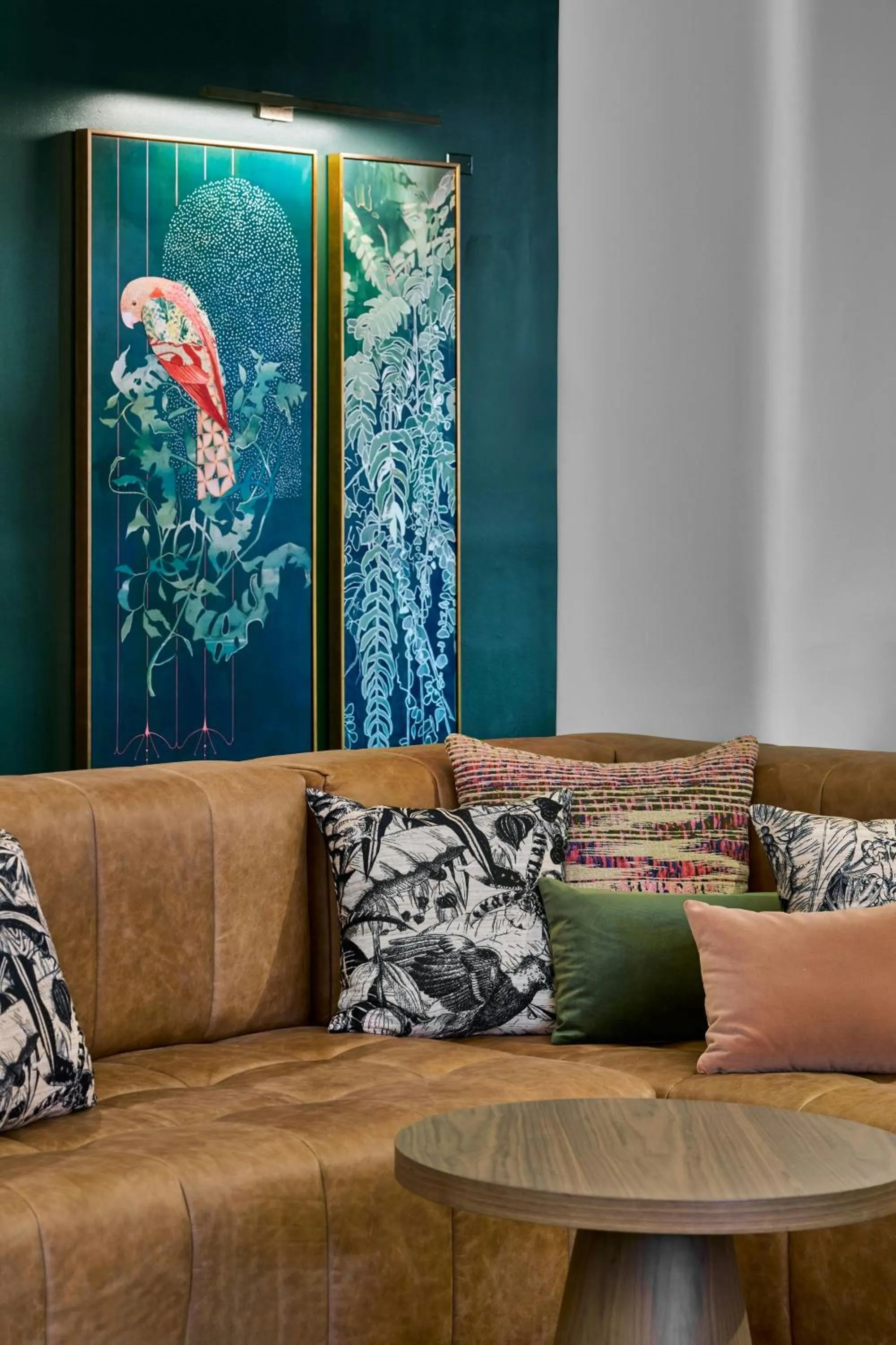 Lounge or bar in La Concha Key West, Autograph Collection