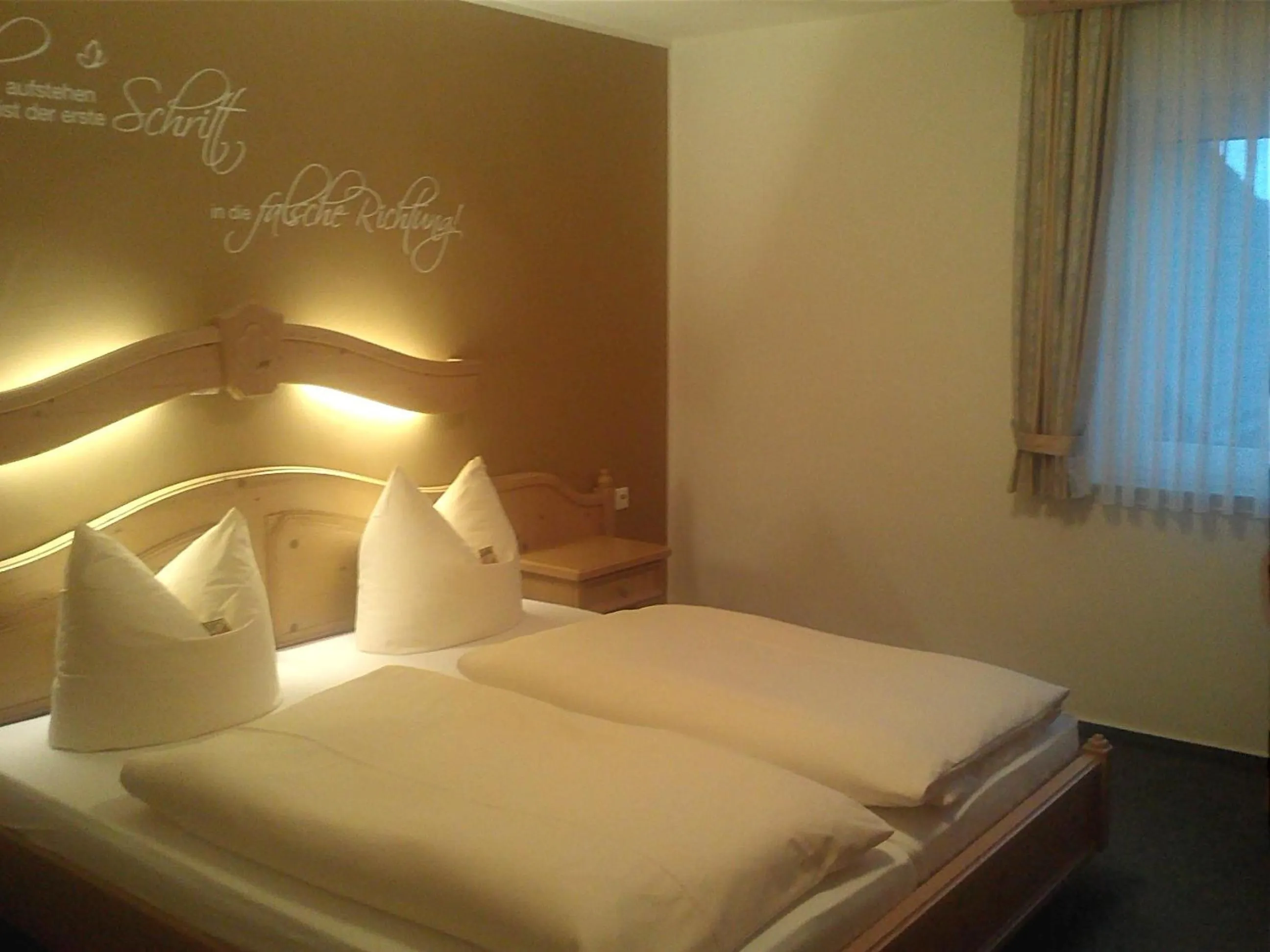 Bedroom, Bed in Land-Hotel Mühlengrund