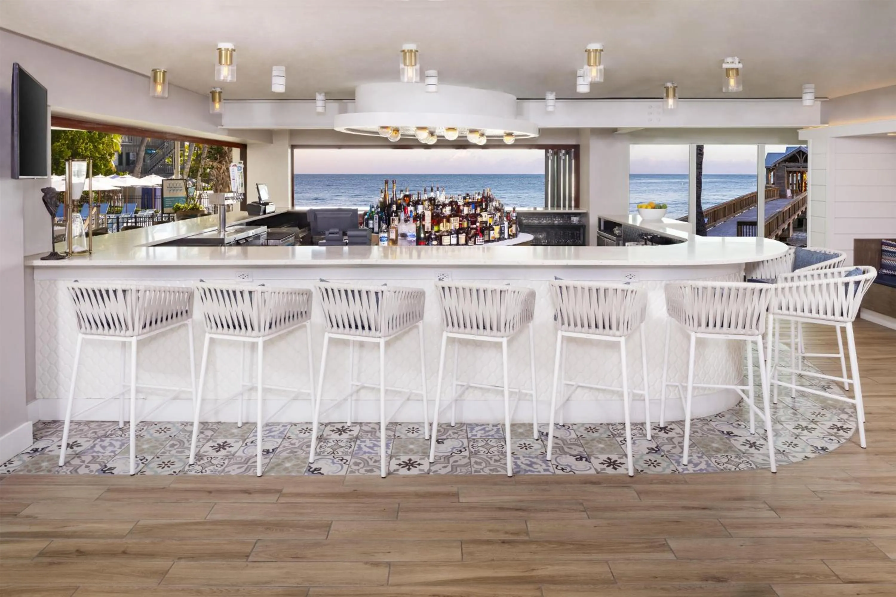 Lounge or bar in The Reach Key West, Curio Collection by Hilton