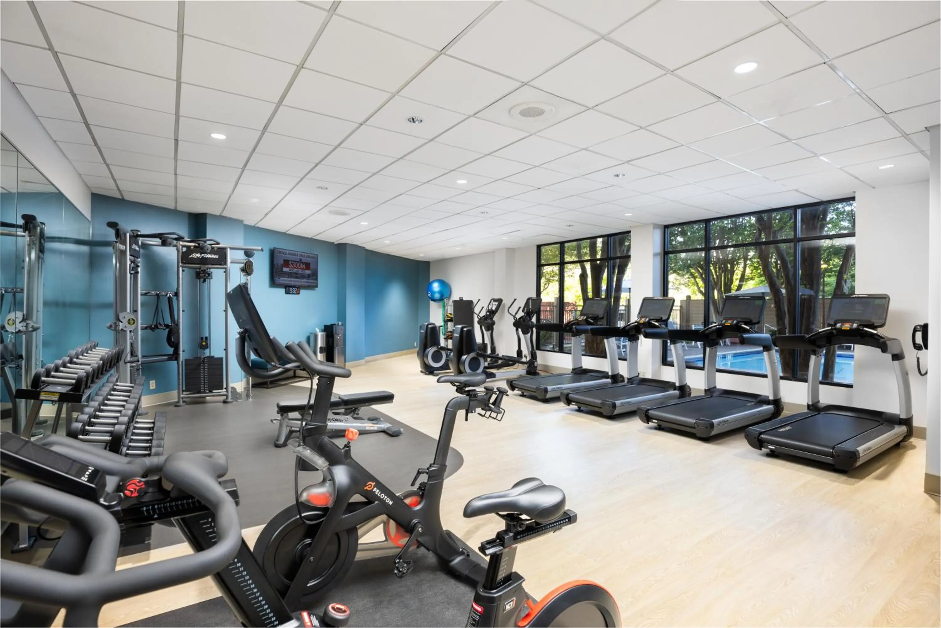 Fitness centre/facilities in DoubleTree by Hilton Houston Medical Center Hotel & Suites