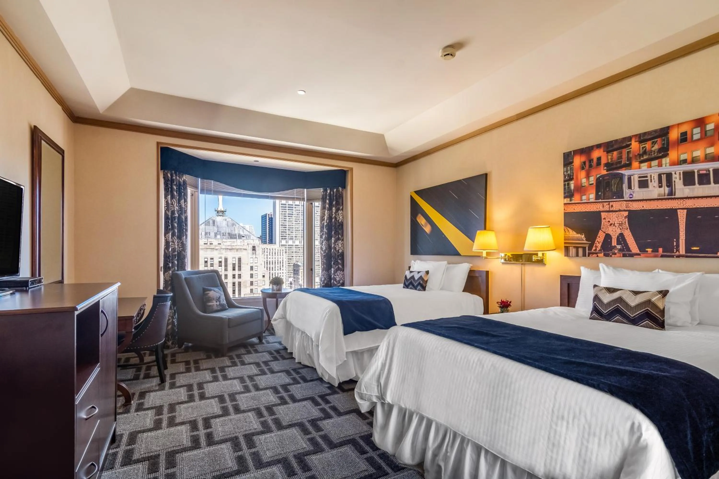 Bedroom, Bed in The Buckingham Hotel