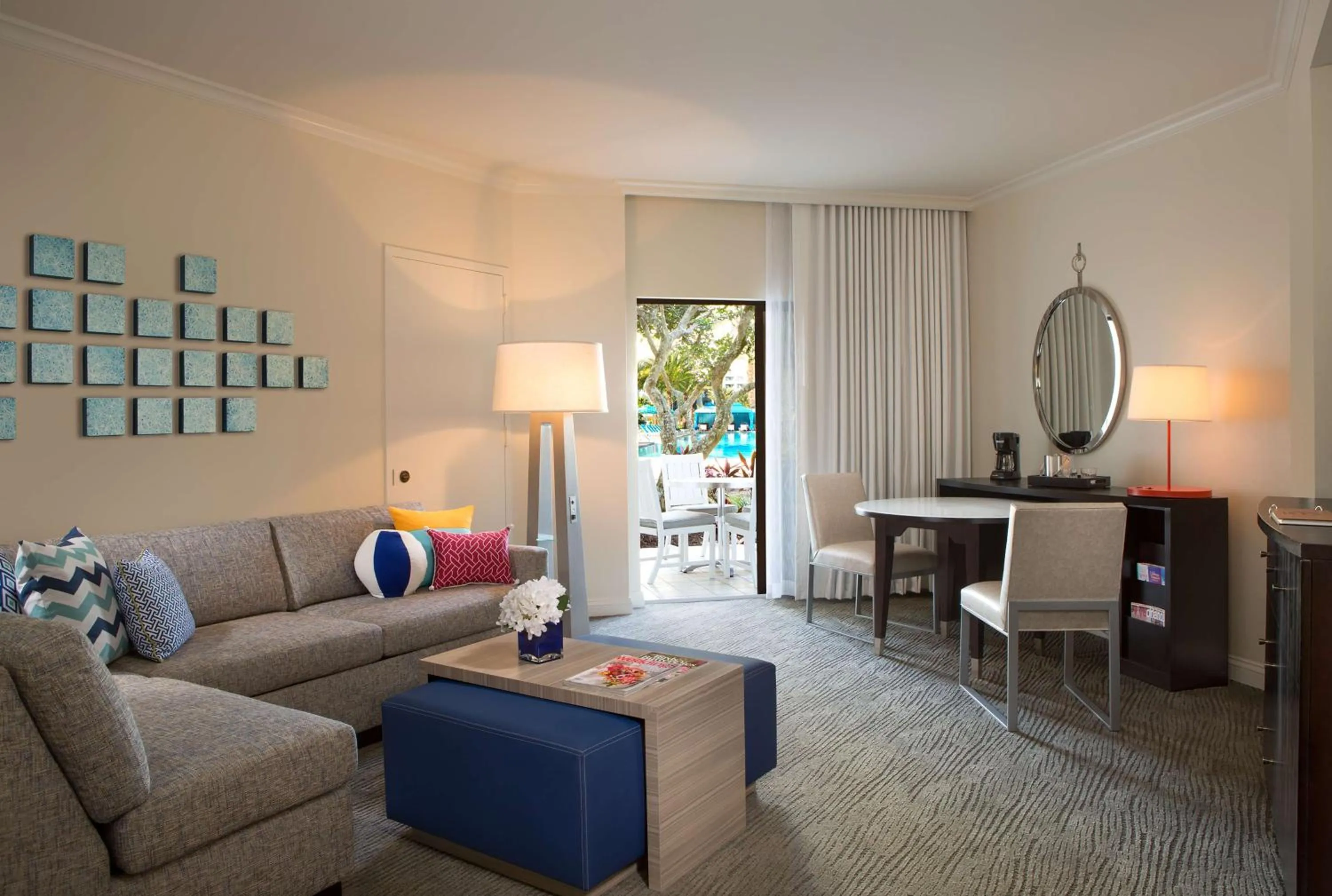 Living room in Hilton Orlando Buena Vista Palace - Disney Springs Area