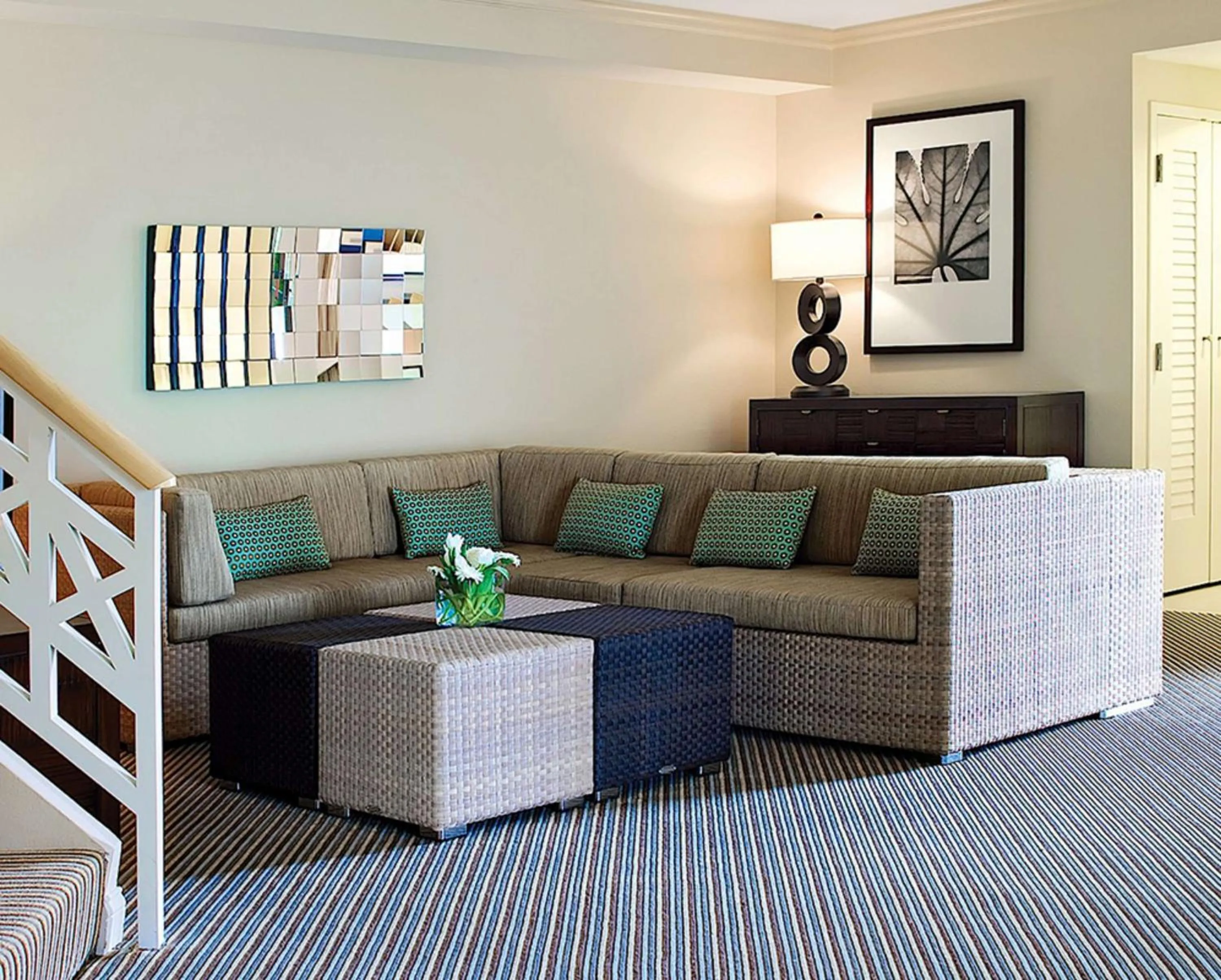 Living room in Hilton Orlando Buena Vista Palace - Disney Springs Area