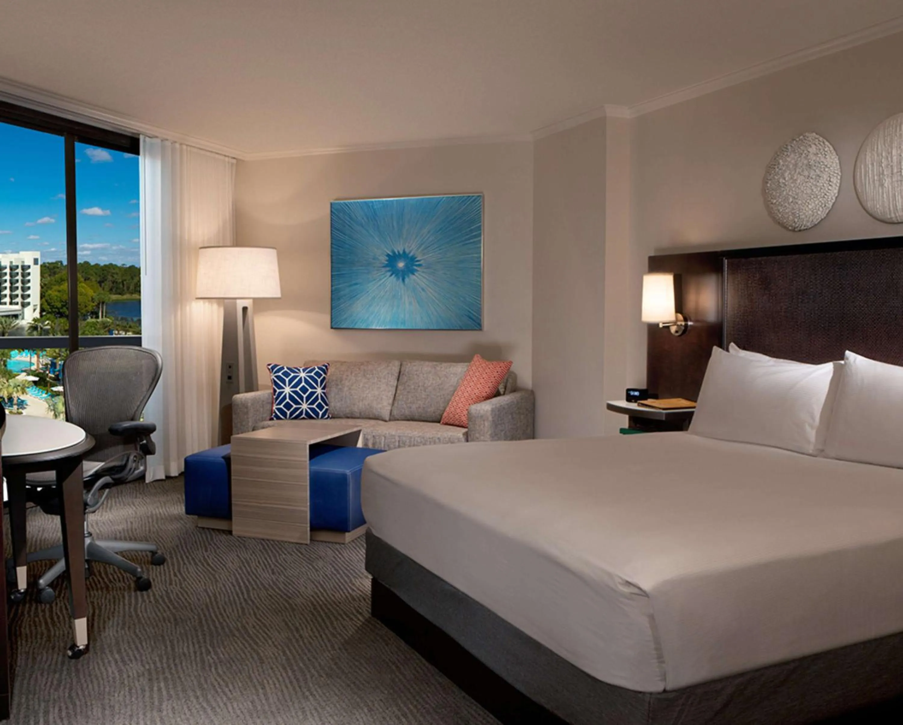 Bedroom, Bed in Hilton Orlando Buena Vista Palace - Disney Springs Area